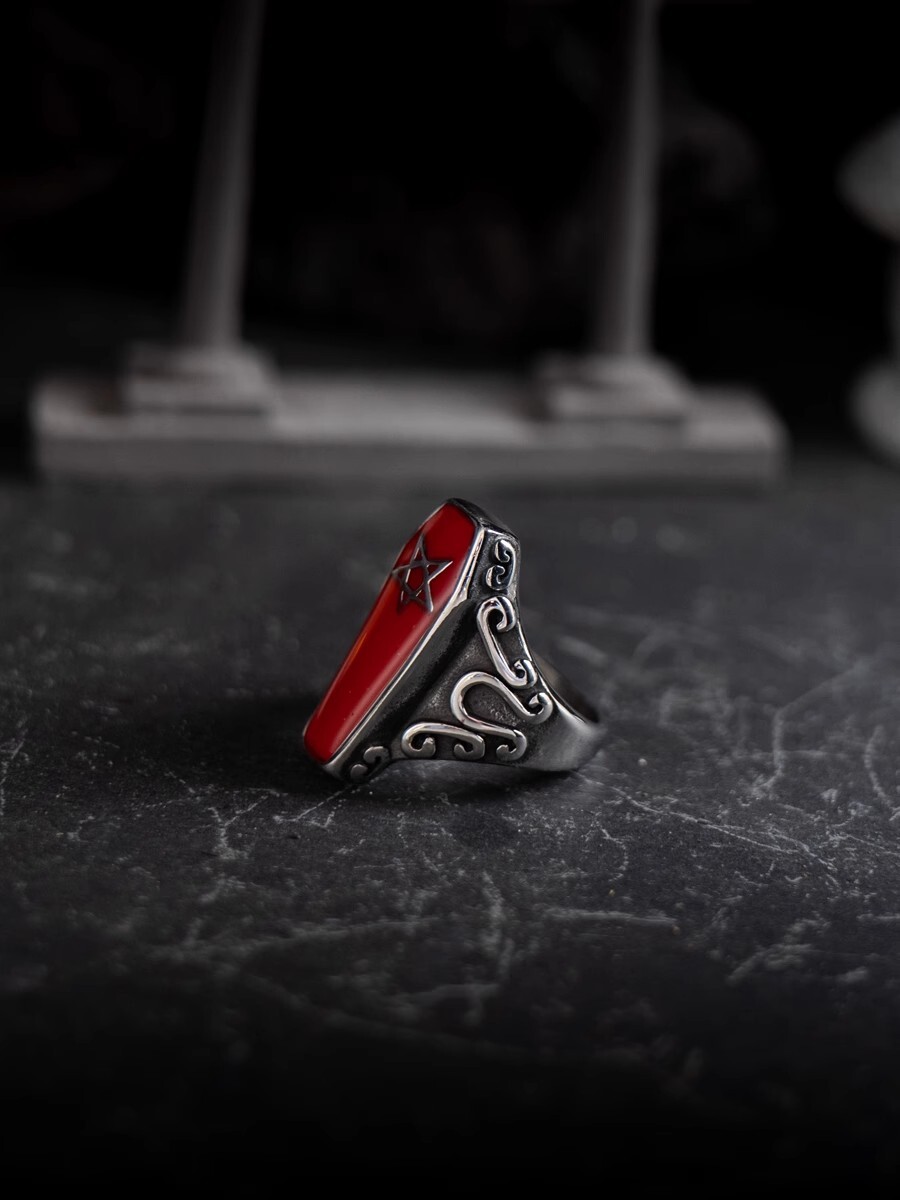 hangsworld Devil's Heart Dark Inverted pentacle Retro Red Drip Glue Ring