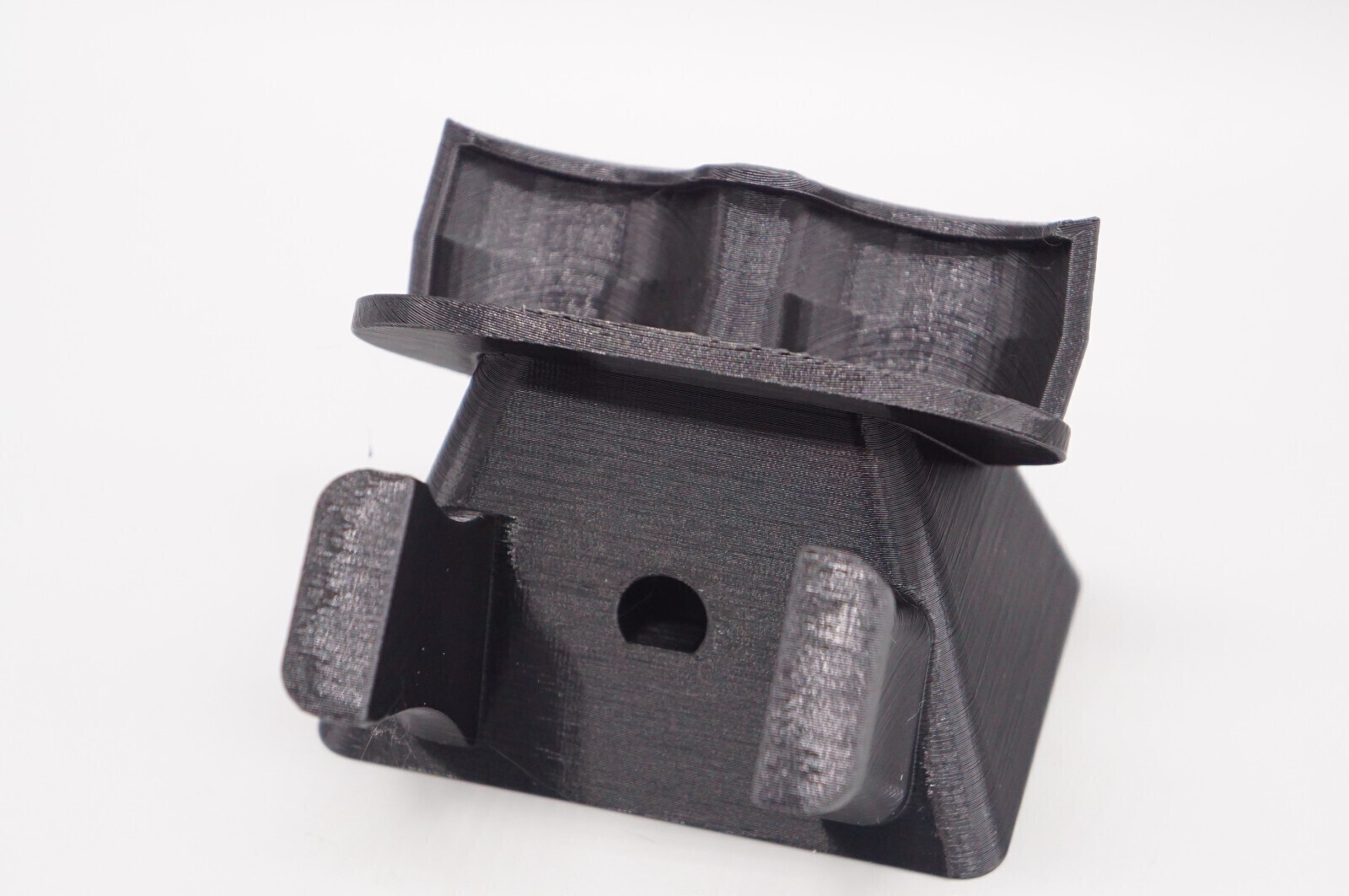 3D Printed Display Stand Holder for Nintendo GameCube Wired Controller