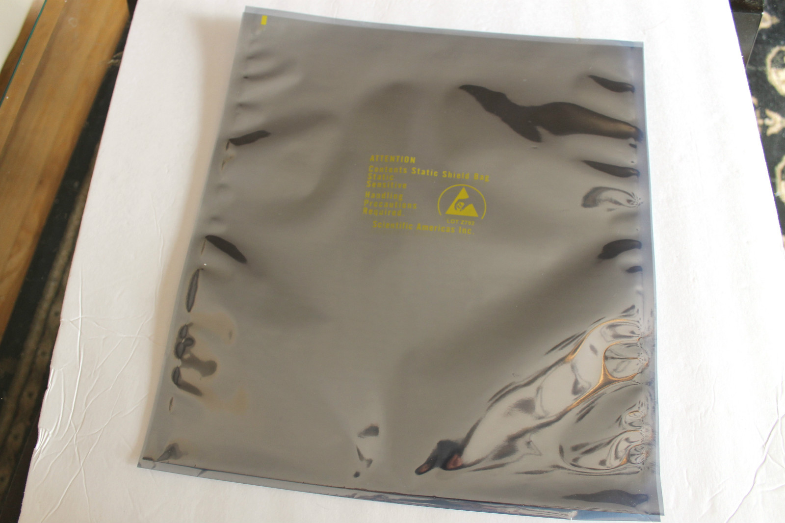 600 (100/pkg) Anti Static ESD Open Top Shielding bags -6" X 10" (Inner Diameter)
