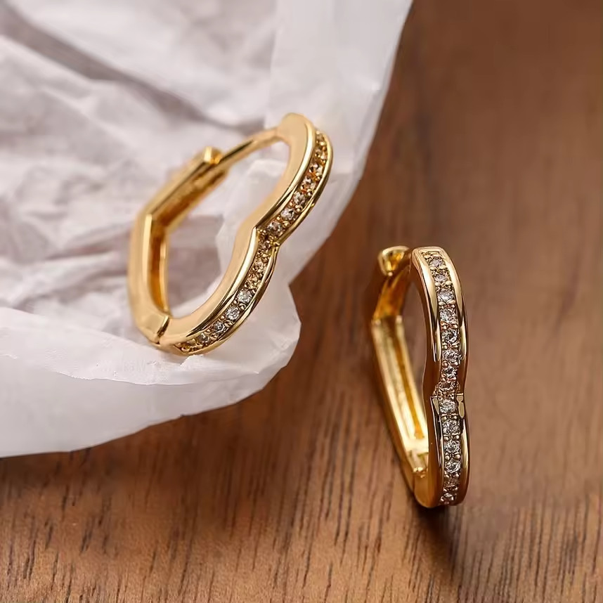 9CT GOLD LADIES HEART HOOP EARRINGS - Pair , 14mm