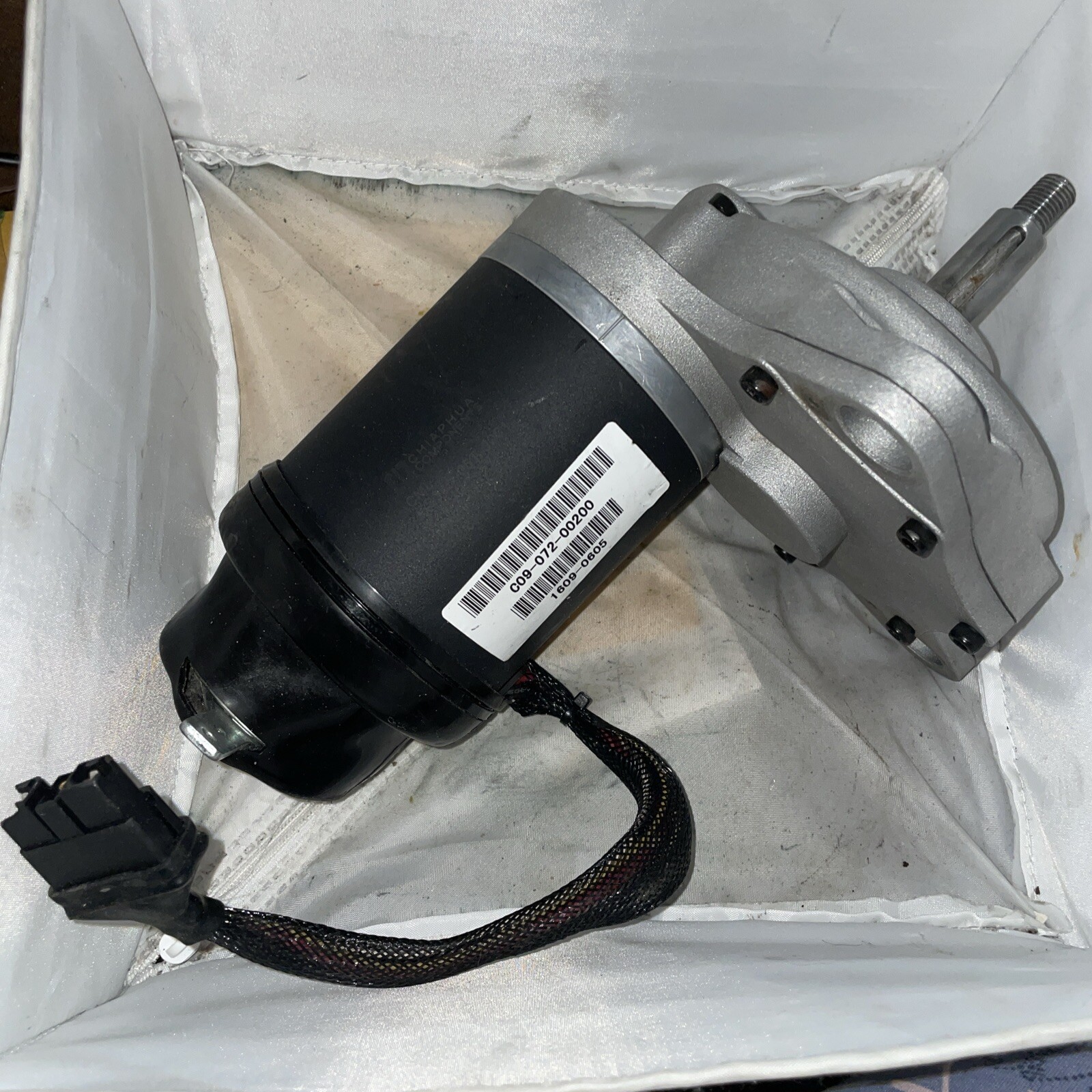 Used Motor And Brake Assembly For A Drive Titan Powerchair C09-072-00200 CPA67