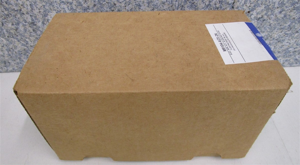 JOHNSON CONTROLS M9104-AGS-2N Electric Non Spring Return Actuator NEW