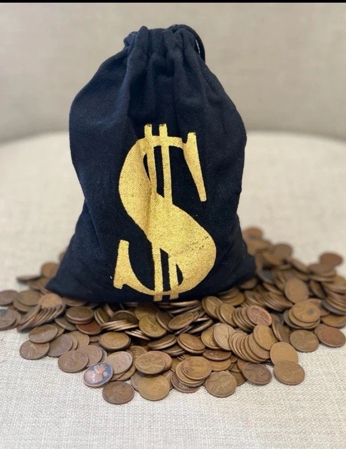 Lot Of 5 Pounds - Wheat Pennies -unsearched- Estate Buy