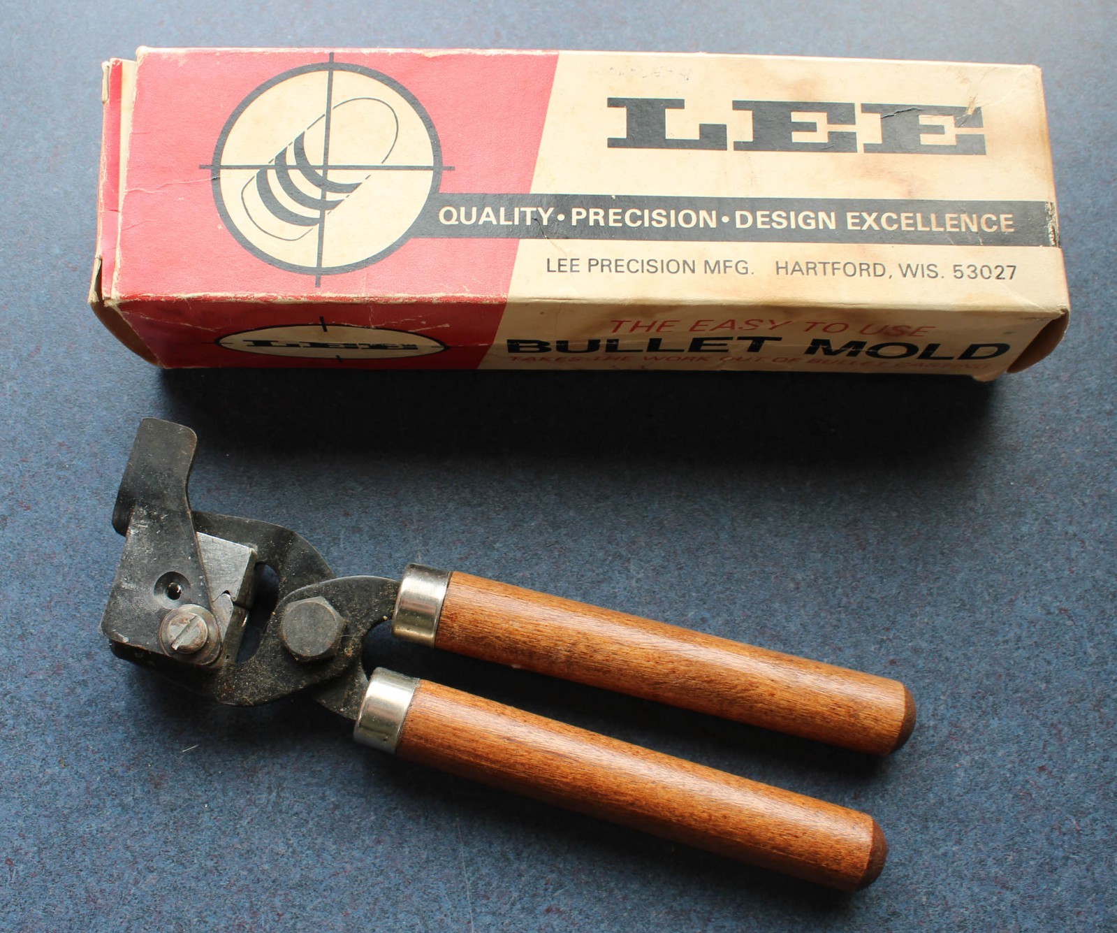 Vintage LEE Bullet Mold 44 Caliber 128 Grain Single Cavity Round Ball