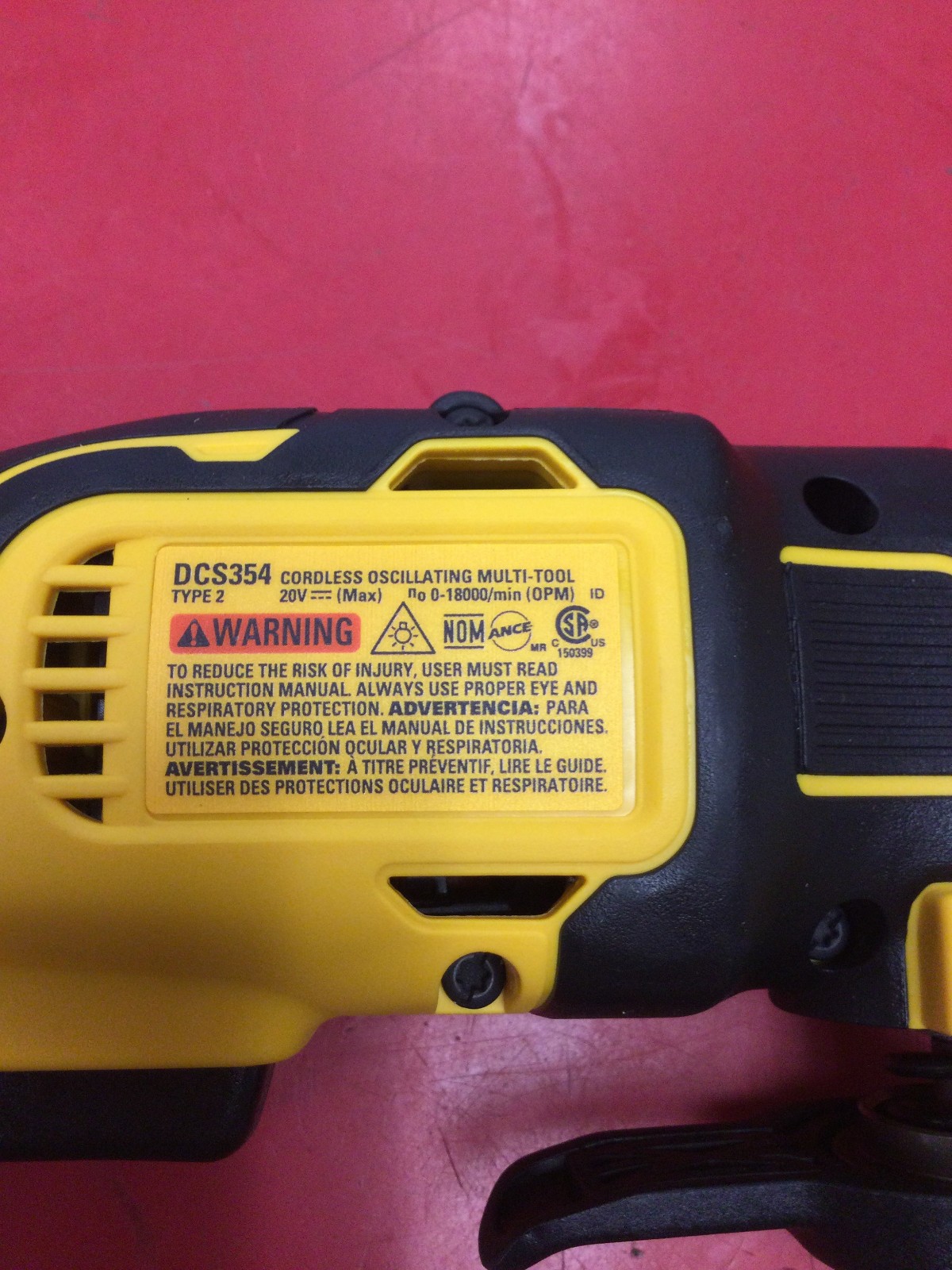 DeWalt DCS354B Atomic 20V MAX* Brushless Cordless Oscillating Multi-Tool*NIB*
