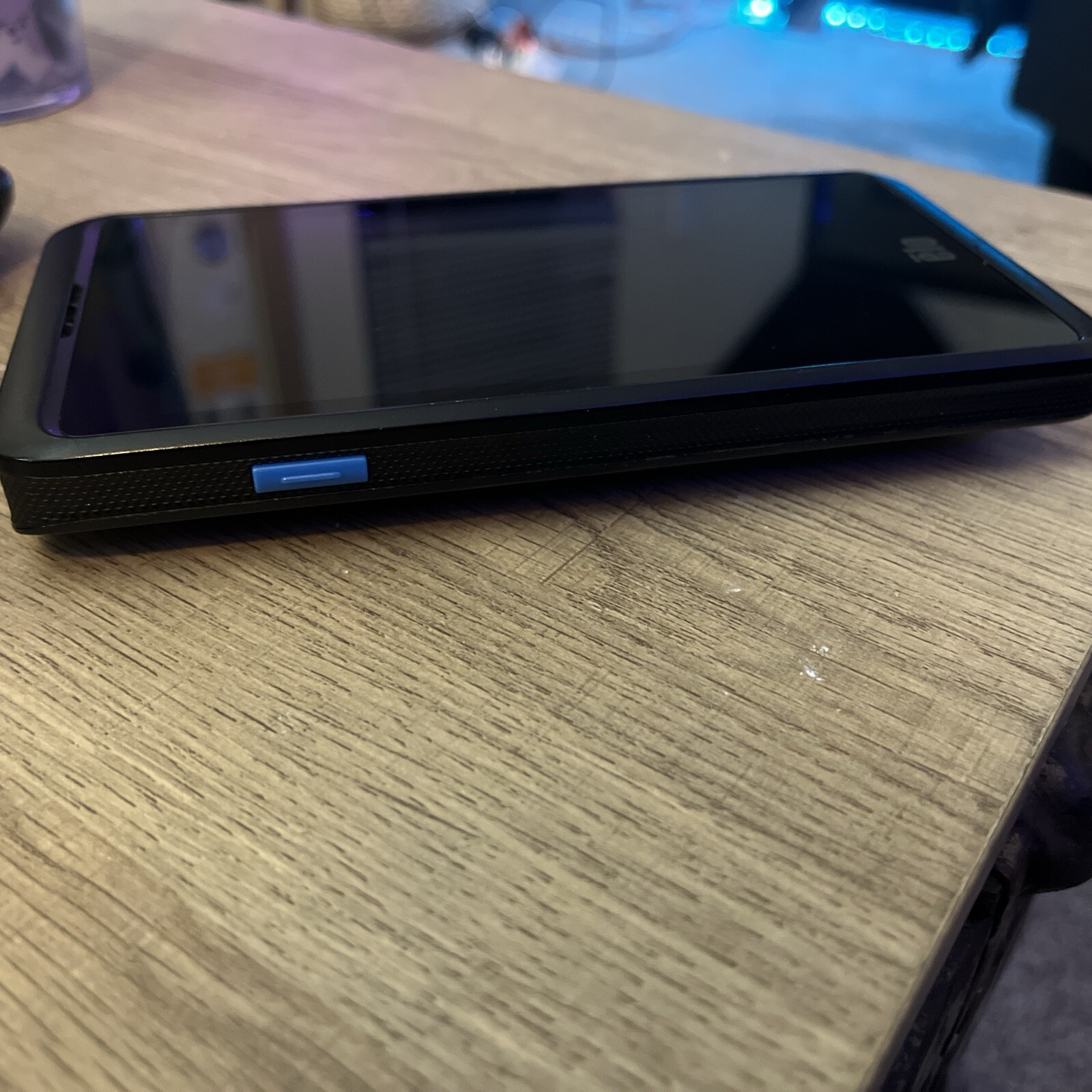 Elo M50 Mobile Computer Elo E862573 Wi-Fi, Android 10 with GMS, 5.5-inch HD