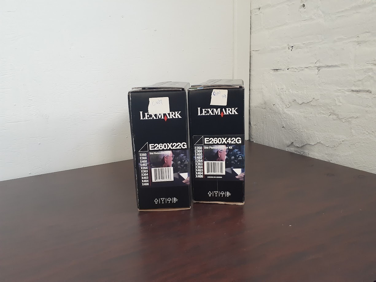 LOT OF 2 LEXMARK 1xE260X22G & 1xE26042G Photoconductor Kits