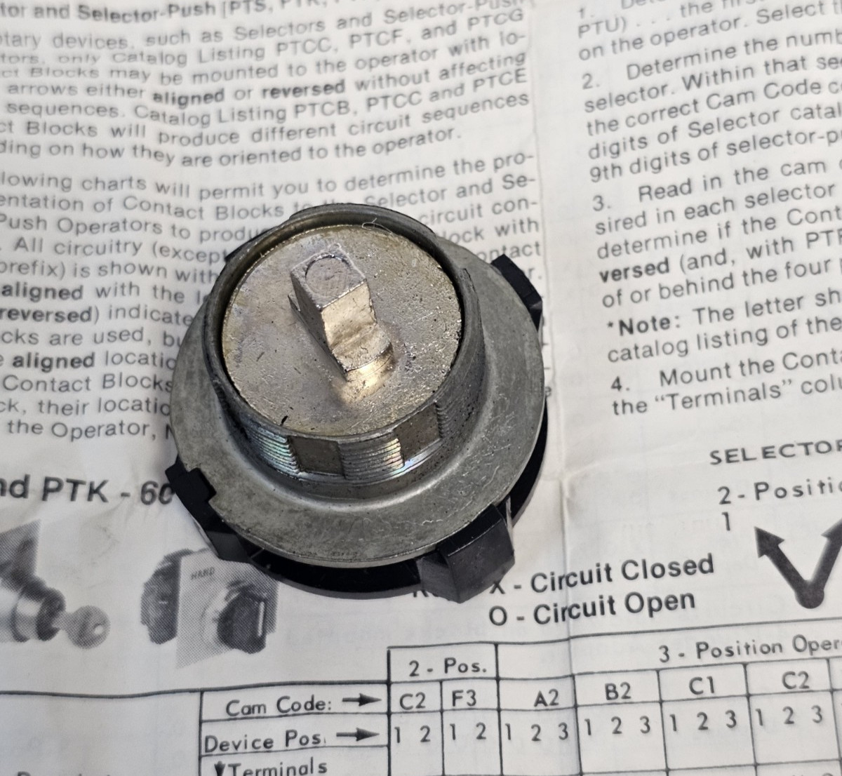 NIB HONEYWELL MICRO SWITCH PTSHH201 SELECTOR SWITCH CONTROL BASE 3 POSITION