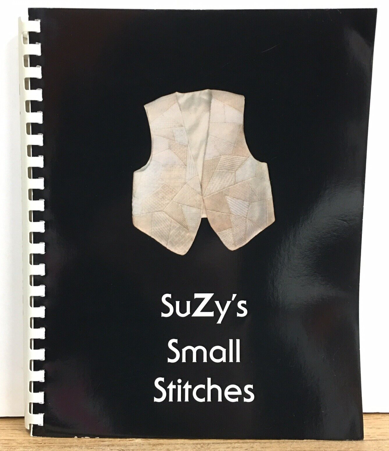 Suzy's Small Stitches by Suzy Murphy Needlepoint Canvas Stitch Book Vintage 1998