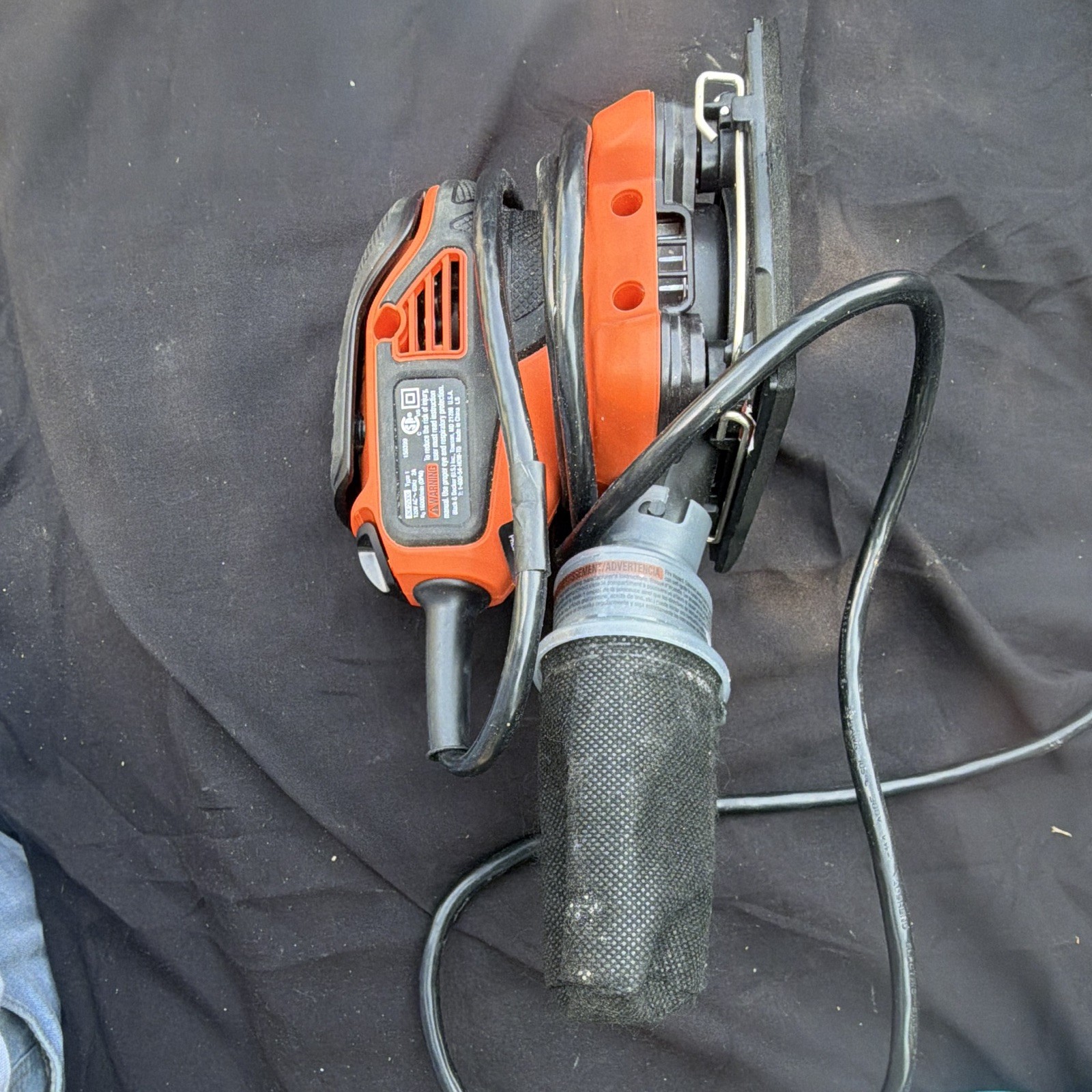 BLACK+DECKER BDERO100 Corded Detail Sander w/ Triangular Pad & Dust Bag