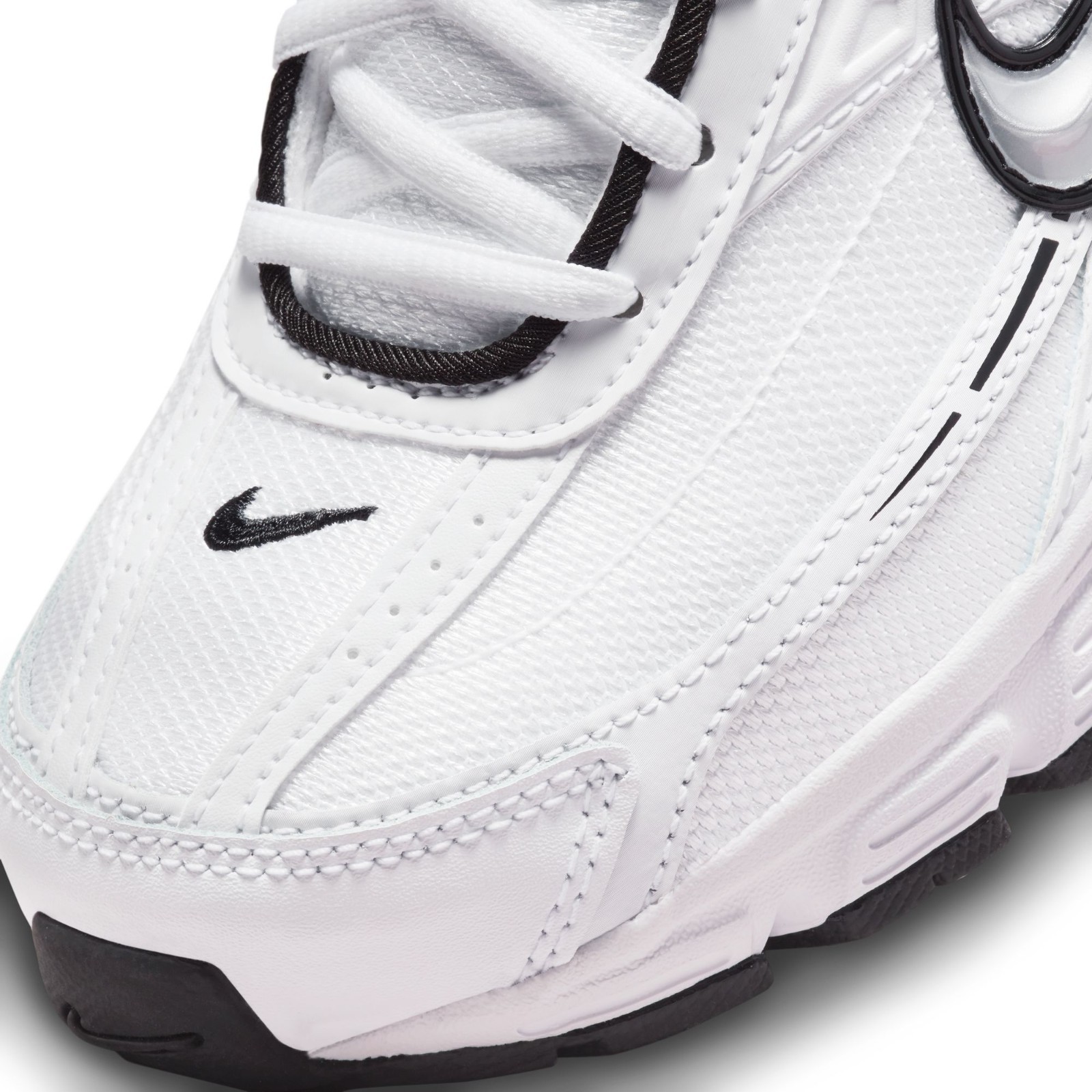 Nike Women's INITIATOR FQ6873-101 WHITE METALLIC Athletic Sneaker Shoes