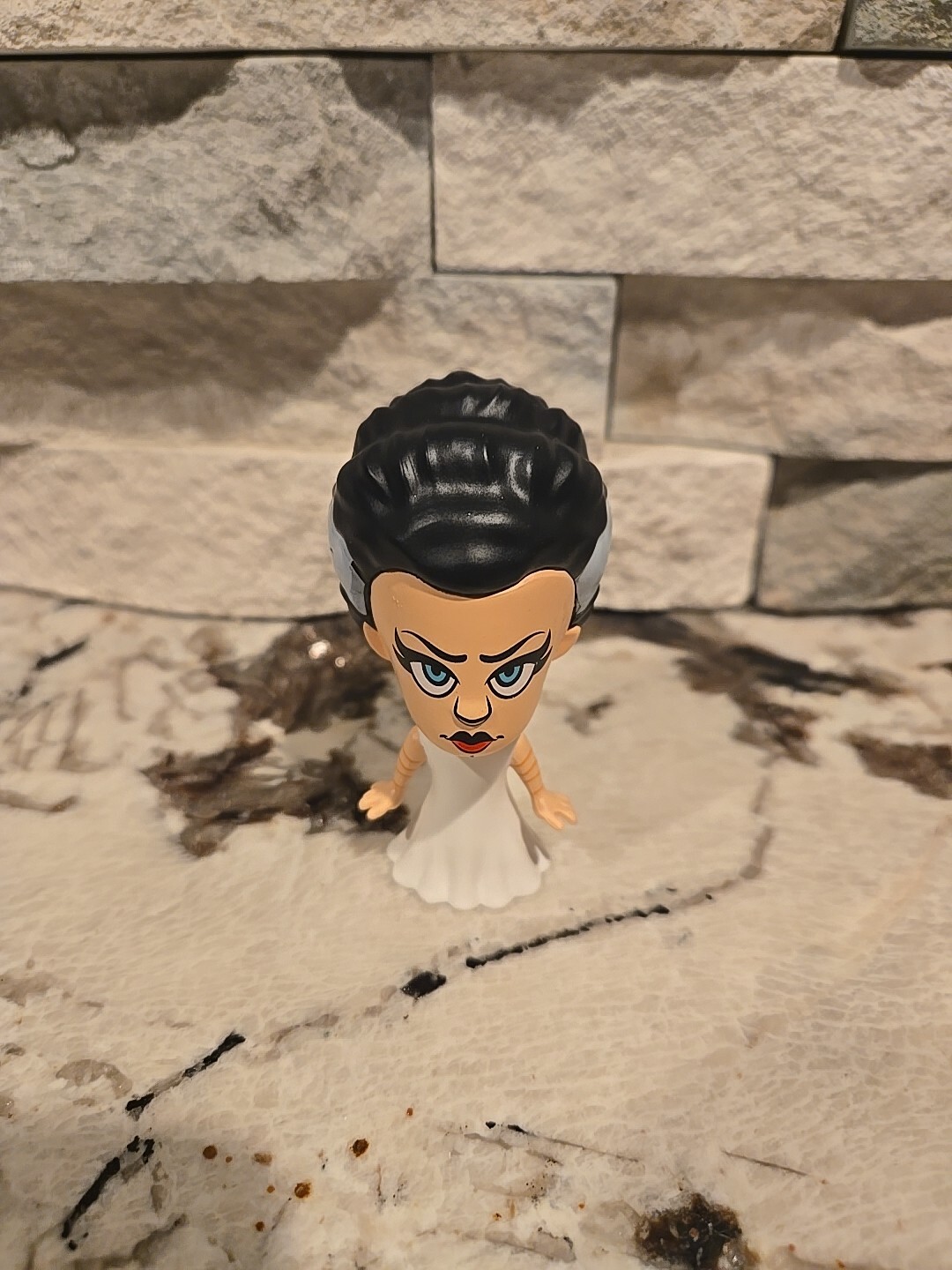 Universal Halloween Horror Nights 2022 Studio Screamers - Bride of Frankenstein