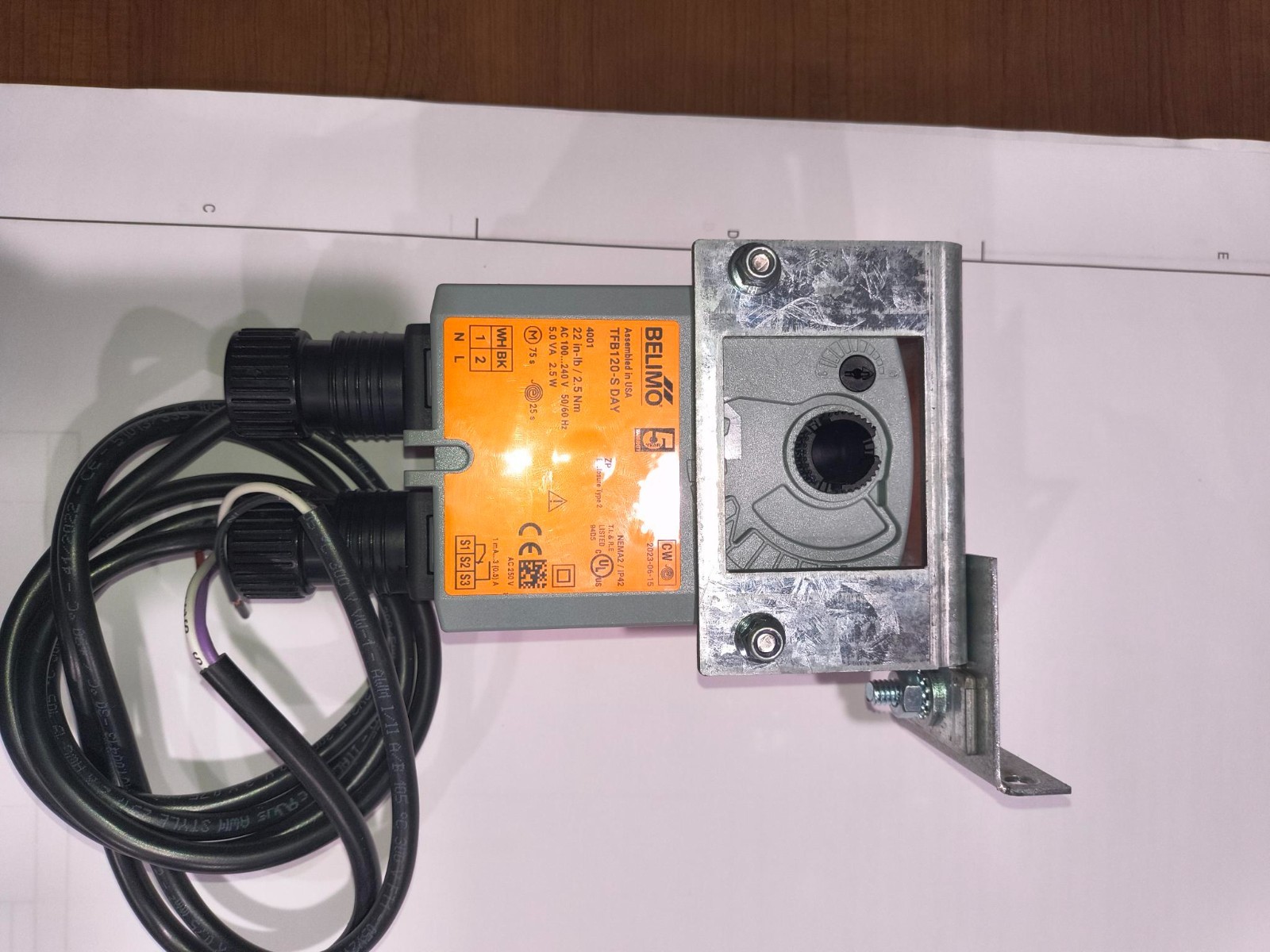 Belimo TFB120-S 22 In-lb/ 2.5 Nm Actuator   20 Available