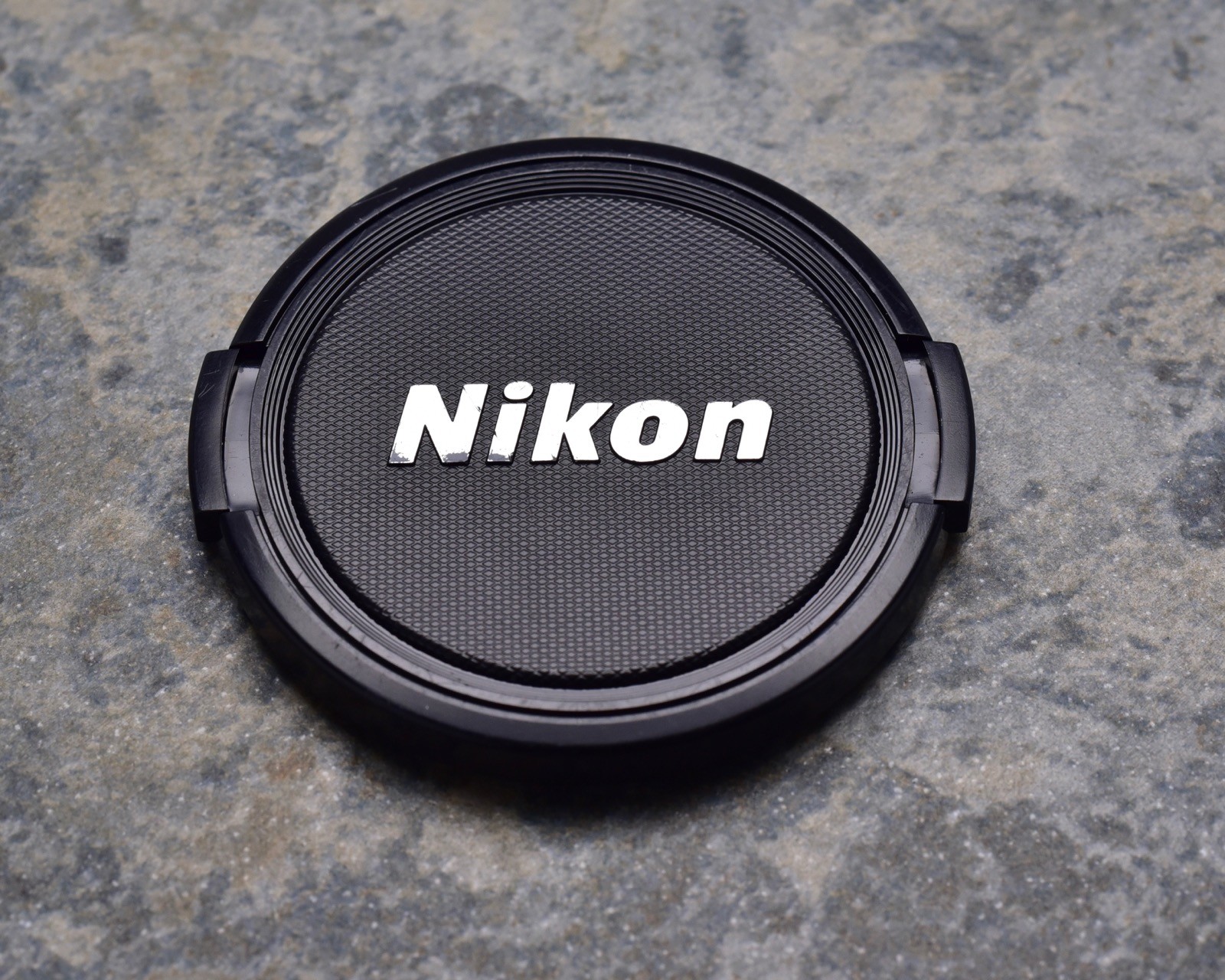 Retro Genuine Nikon NIKKOR 58mm Snap-on Front Lens Cap (#2040)