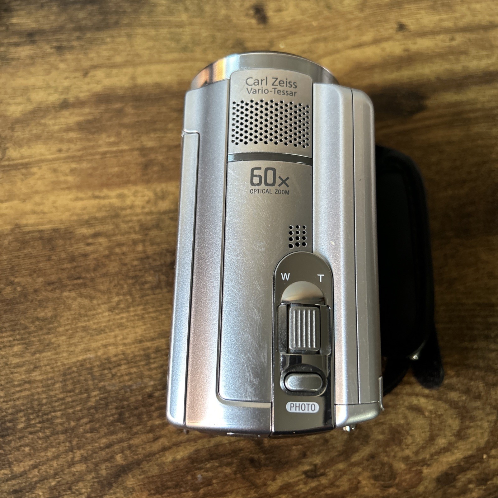 Sony Handycam DCR-SR68 Standard Definition Camcorder (Silver) 80GB HDD
