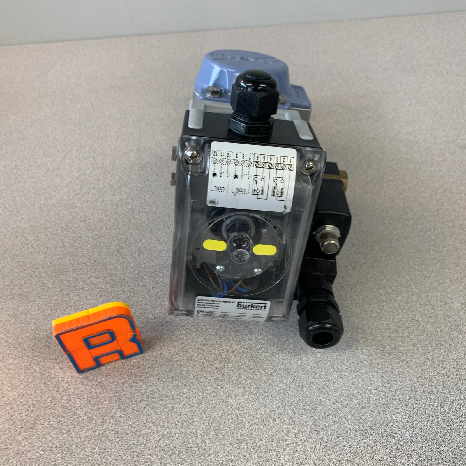 Burkert EPP2M01 Part-Turn Actuator Assembly w/ Valve (No Box)
