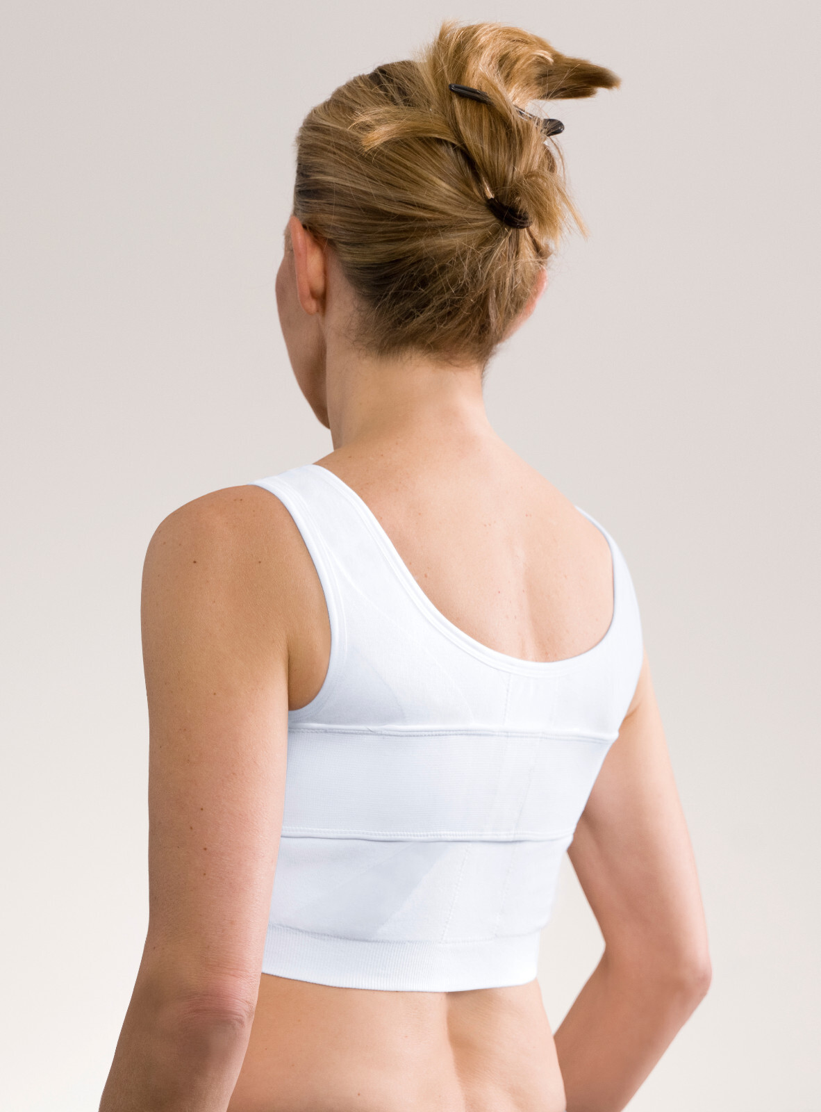 Amoena 44605 Leyla Post-Surgical Compression Bra, 32/34