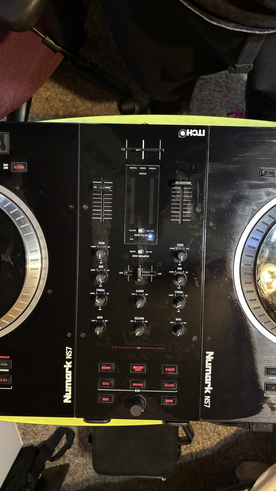 Numark NS7
