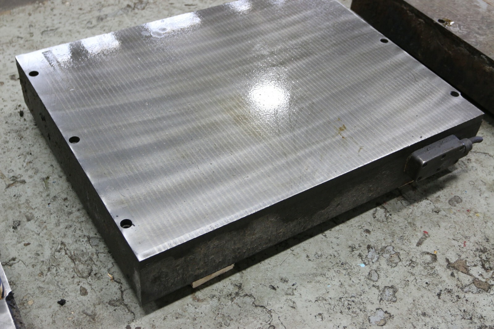 24" X 31" MAGNETIC CHUCK: YODER #69947