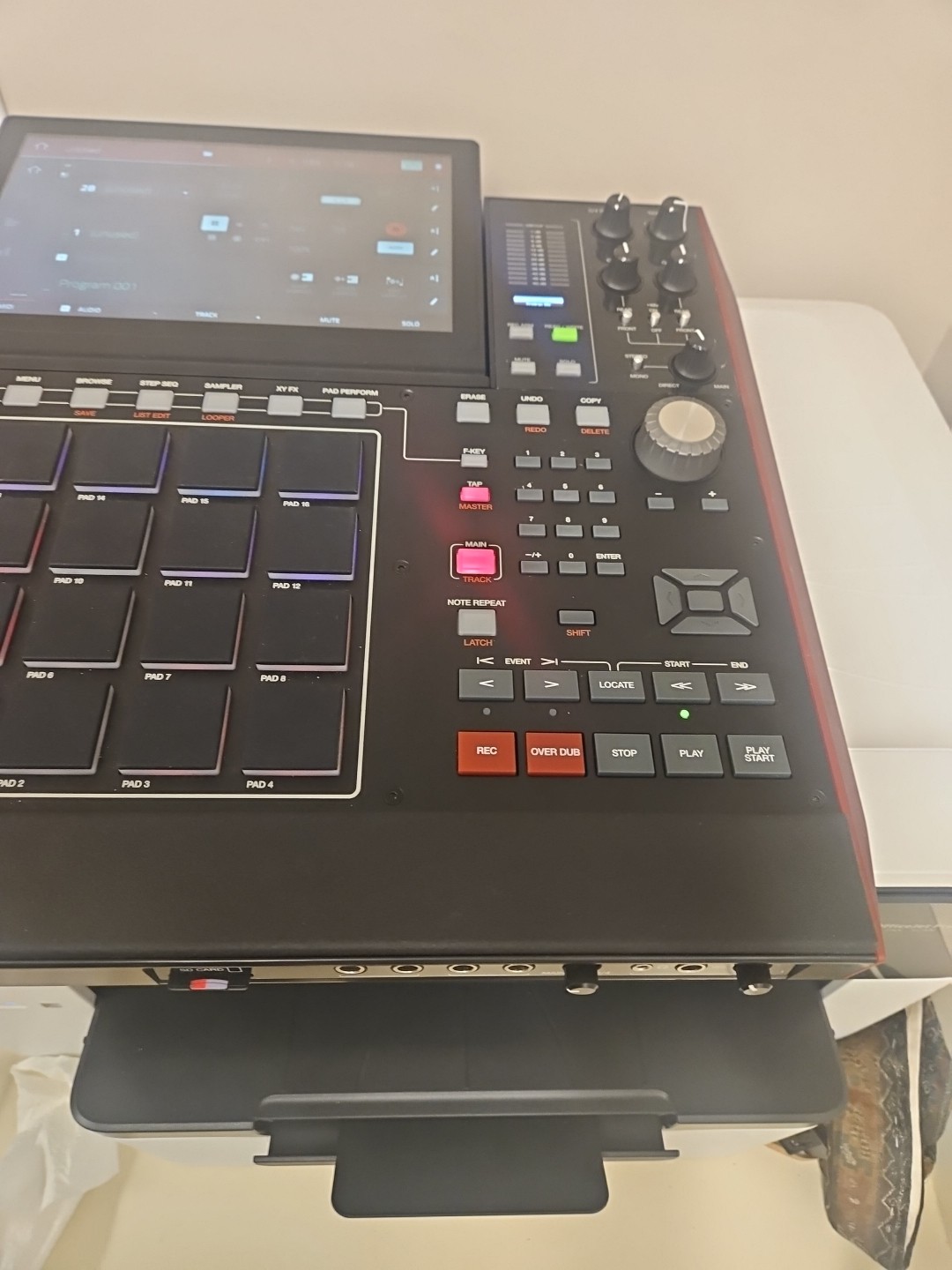 Akai Professional MPC-X Standalone Sampler and Sequencer-USED COND--sw2