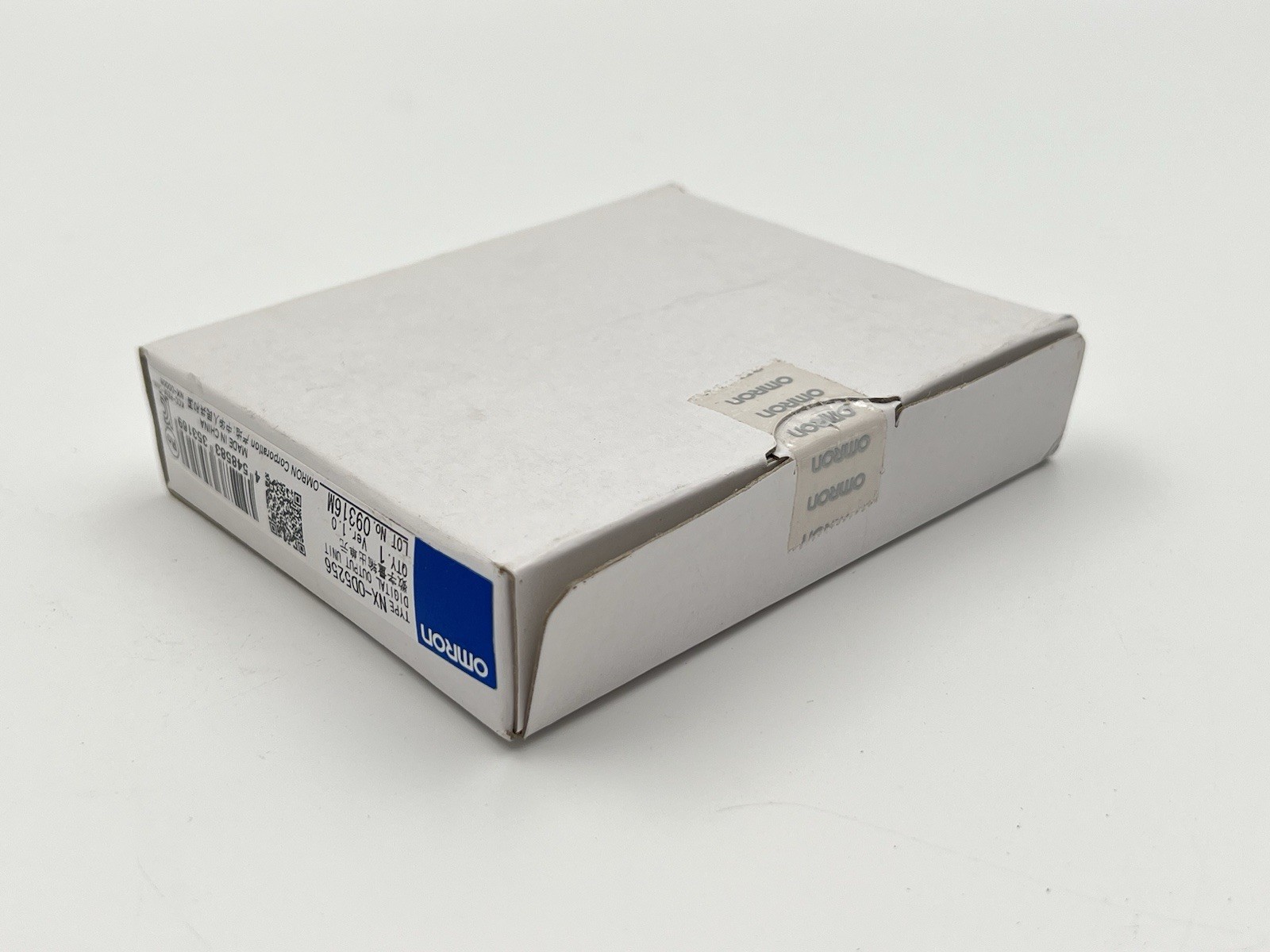 LOT OF 2 PCS Digital output unit NX-0D5256 / NX-OD5256