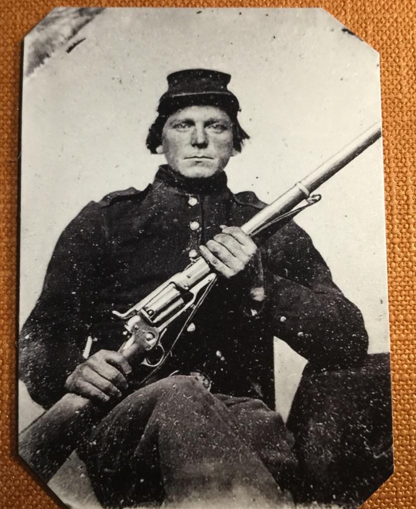 civil war union uniformed soldier with colt revolving rifle  RP tintype C1181RP