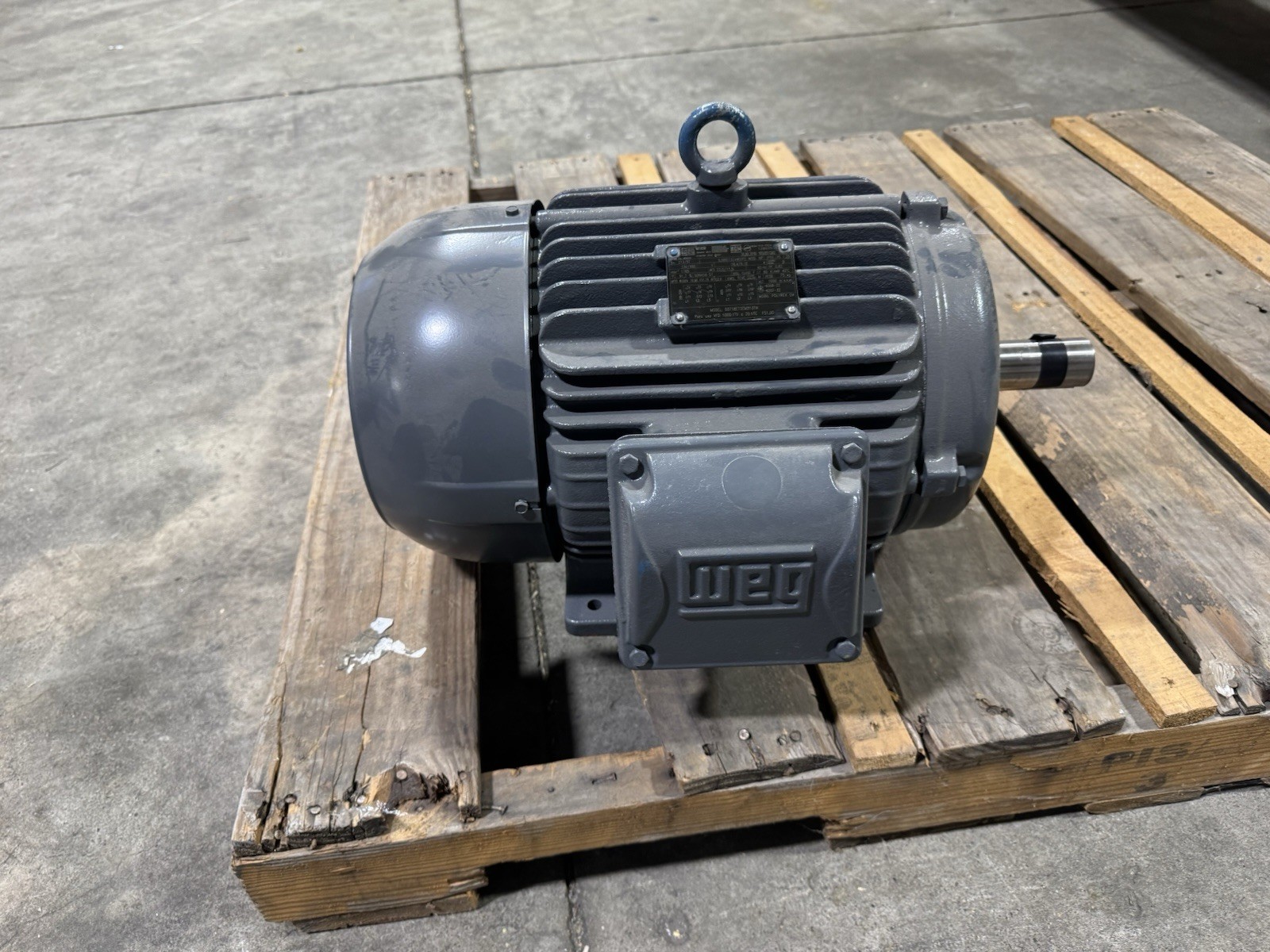 WEG 00718ET3EM213TW 7hp 3-Phase 208-230/460V General Purpose AC Motor