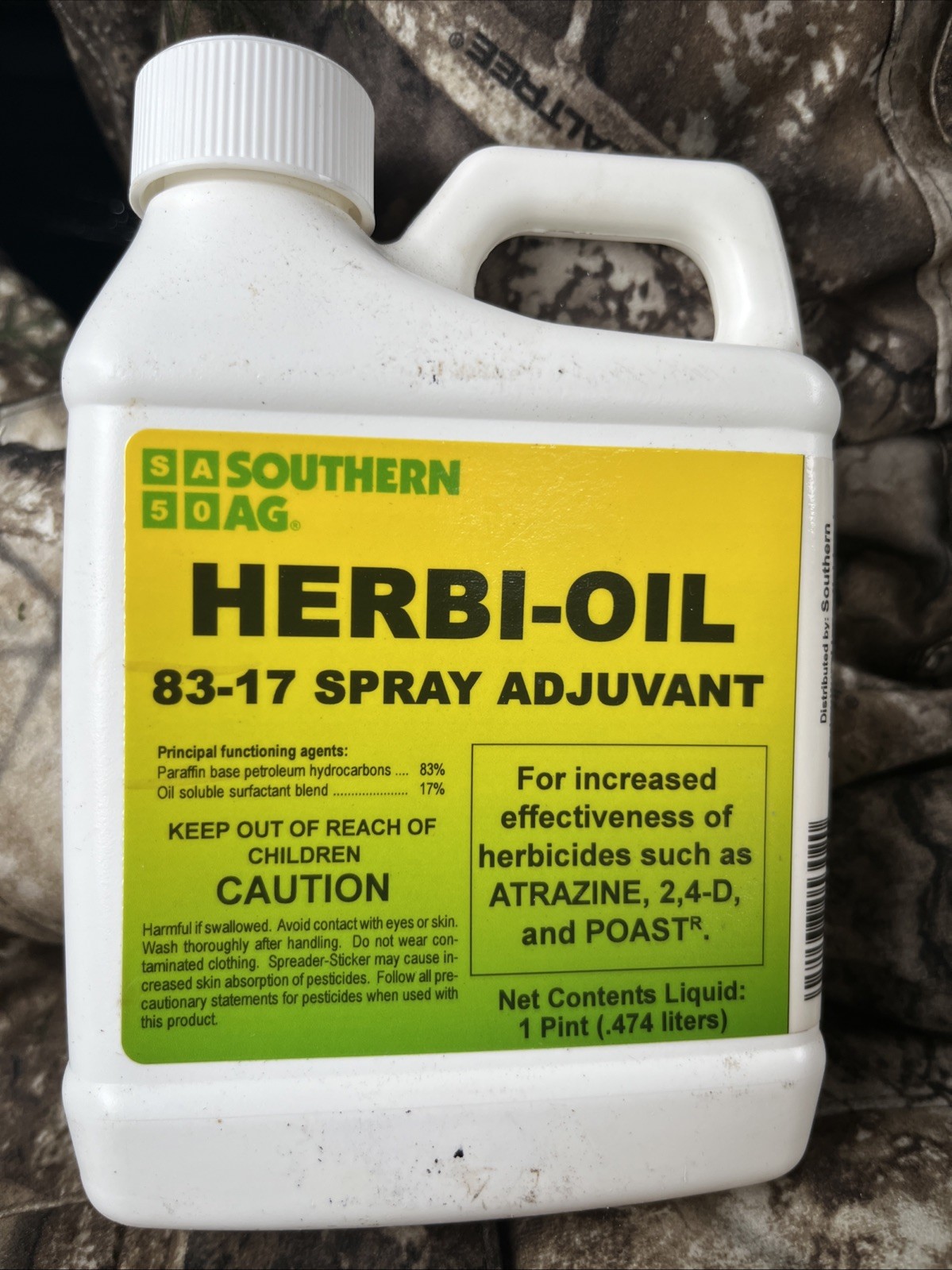 Southern AG Herbi-Oil 83-17 Spray Adjuvant Surfactant - 16 Oz (1 Pint) #71