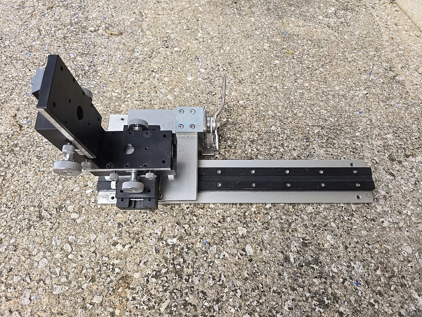 xy linear stage 3 Axis 100mm On Rail 1.5'