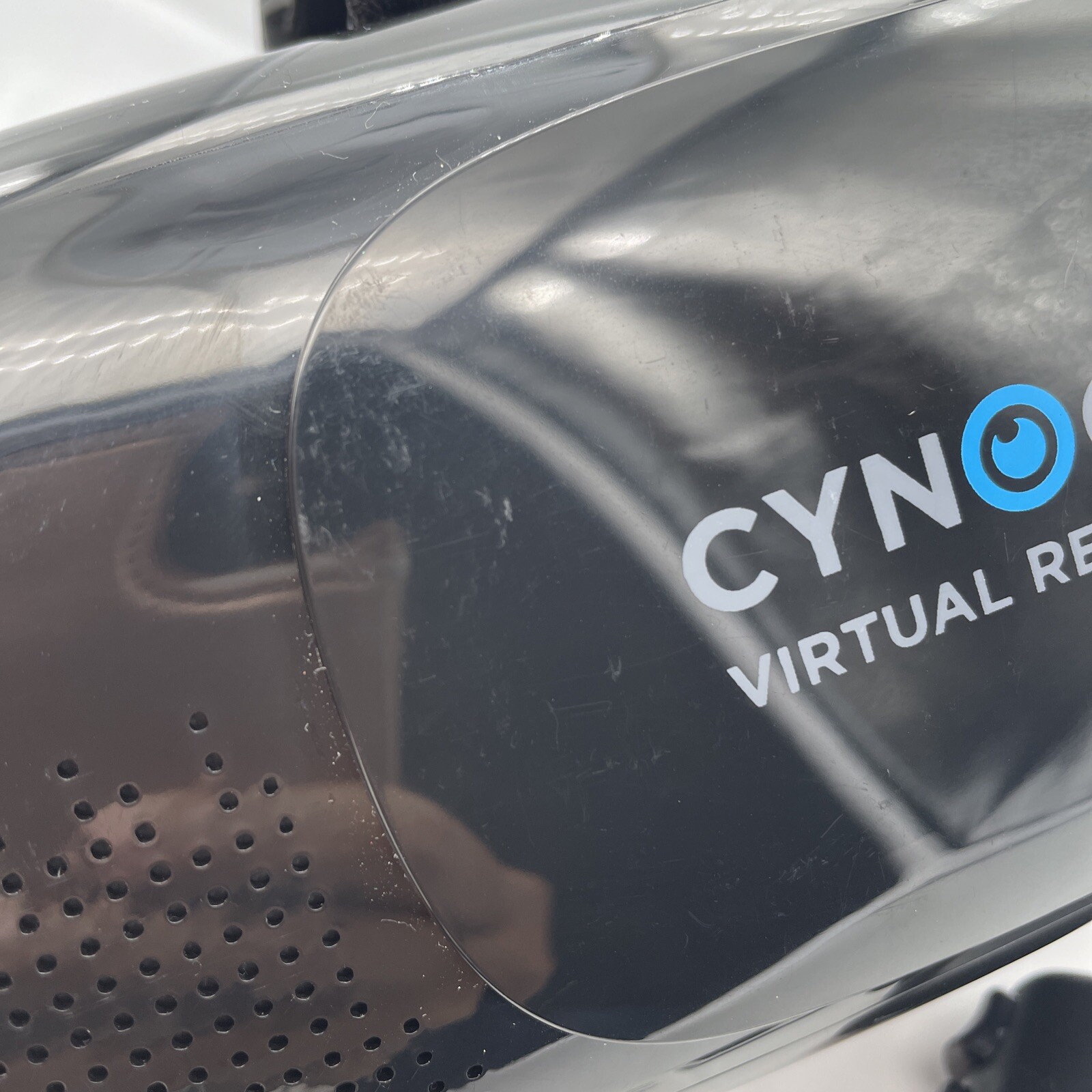 Cynoculars Virtual Reality Headset & Remote-As Seen On T.V. -