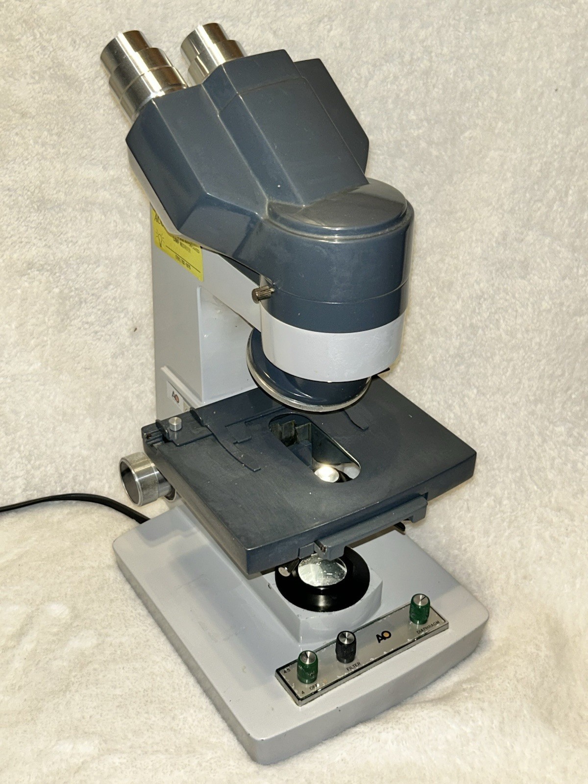 MicroStar American Optical One-Ten Microscope 1130-Objectives Not Included