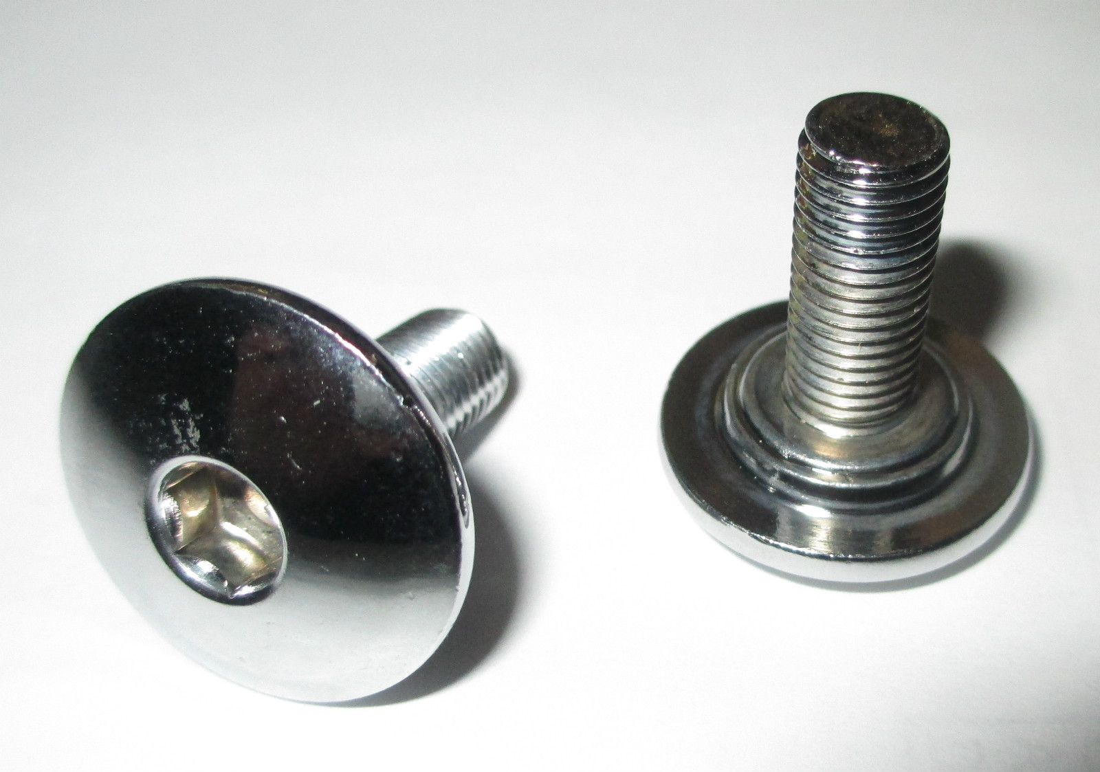 Bicycle Bottom Bracket Crank Arm Mounting Allen BMX MX Bolts Set of 2 New