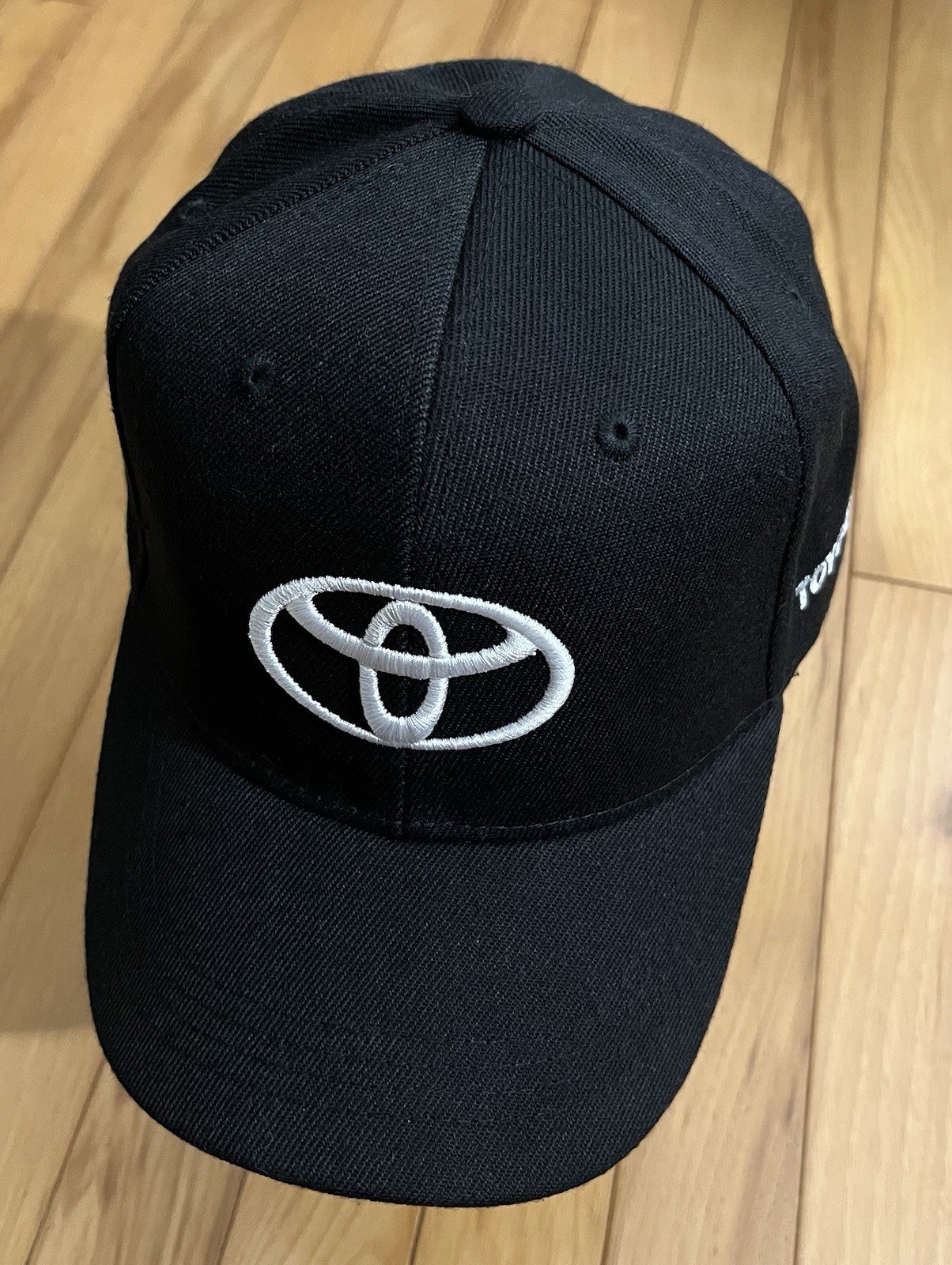 Auto Toyota Embroidered Symbol Baseball Cap(Black)Hat Men Women Outdoor Sports.
