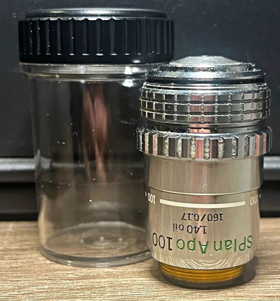 Olympus SPlan Apo 100x/1.40 Oil  160/0.17 Microscope Objective