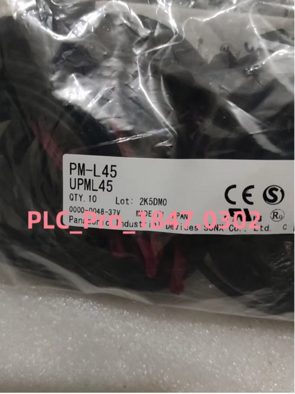 PM-L45 1PCS Brand New Panasonic PM-L45 Photoelectric Sensor  Fast delivery