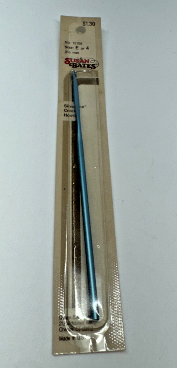 Vtg Susan Bates "Silvalume" Size E or 3  Aluminum Crochet Hook 3.5mm #12106 New