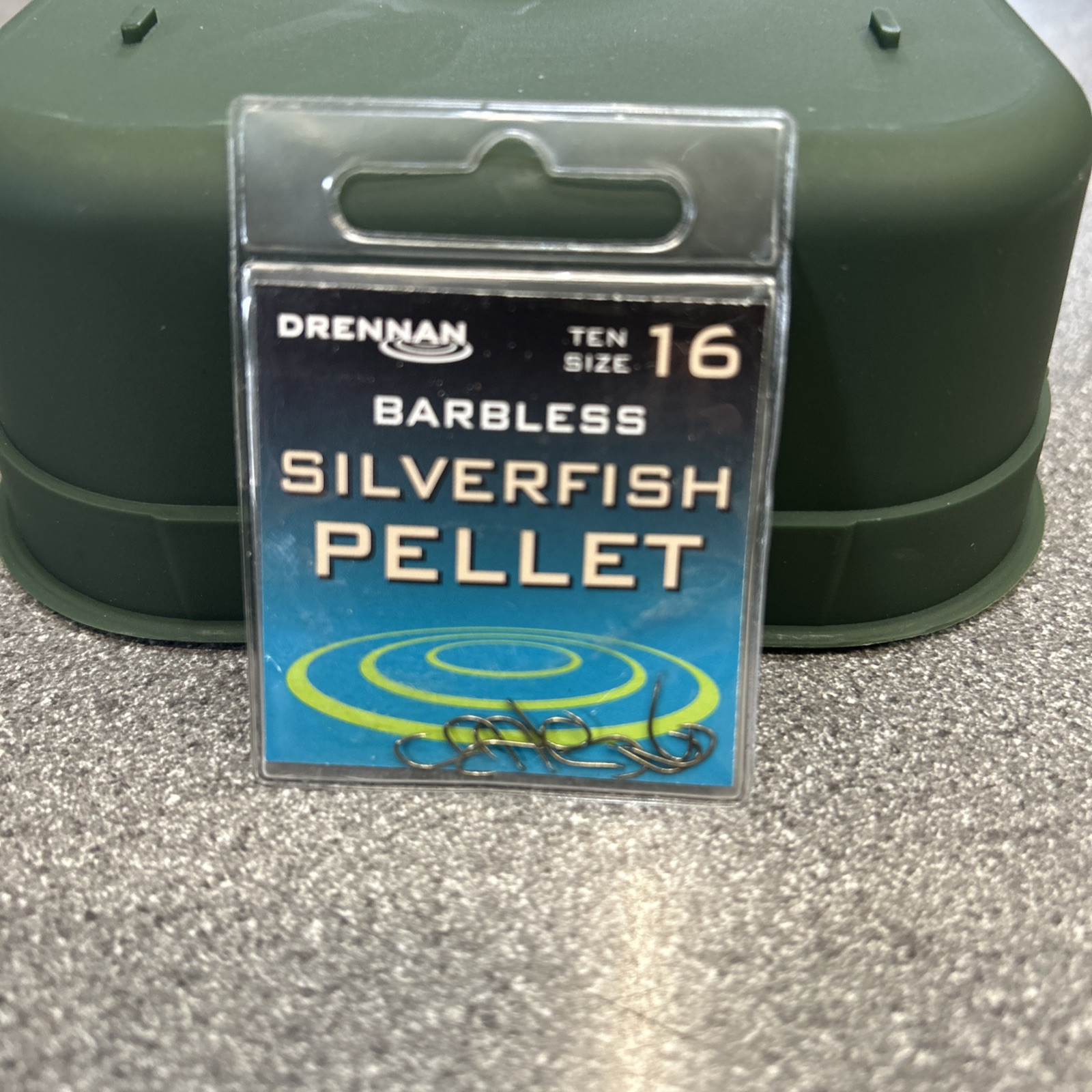Drennan Silverfish Barbless Spade Size 16