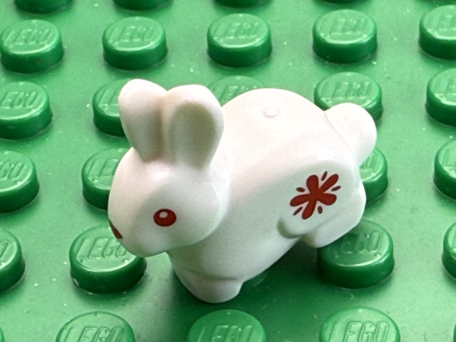 Lego White Rabbit/Bunny With Flower Pattern From Set 80107