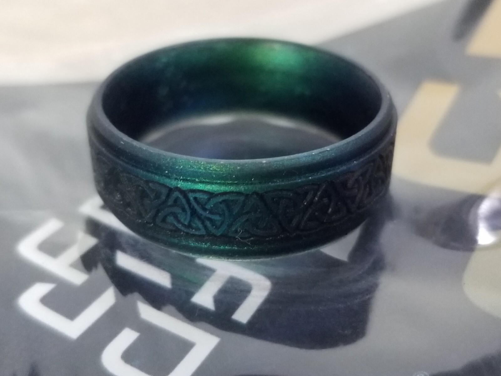 Knot Theory Engraved Silicone Ring - Enchanted Trinity Knot - Size 14