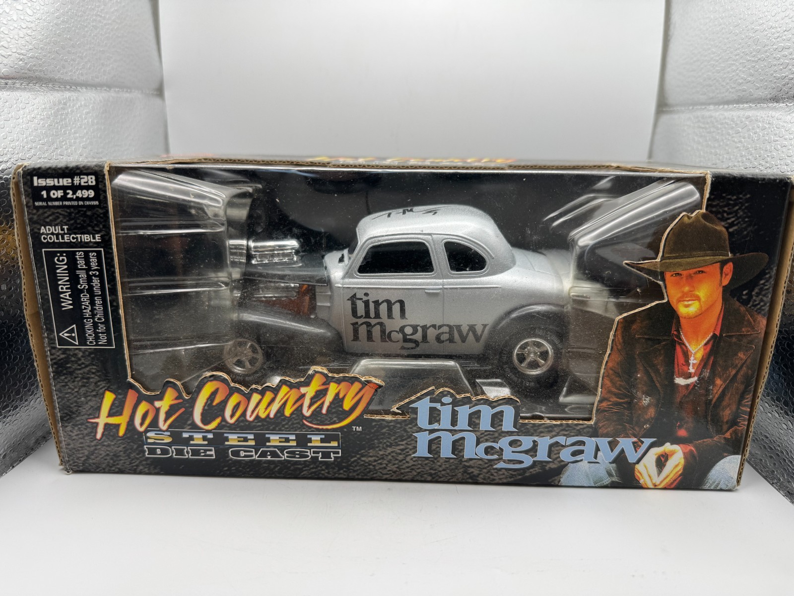 1/24 DIECAST CAR RACING CHAMPIONS HOT COUNTRY TIM MCGRAW 1 OF 2499