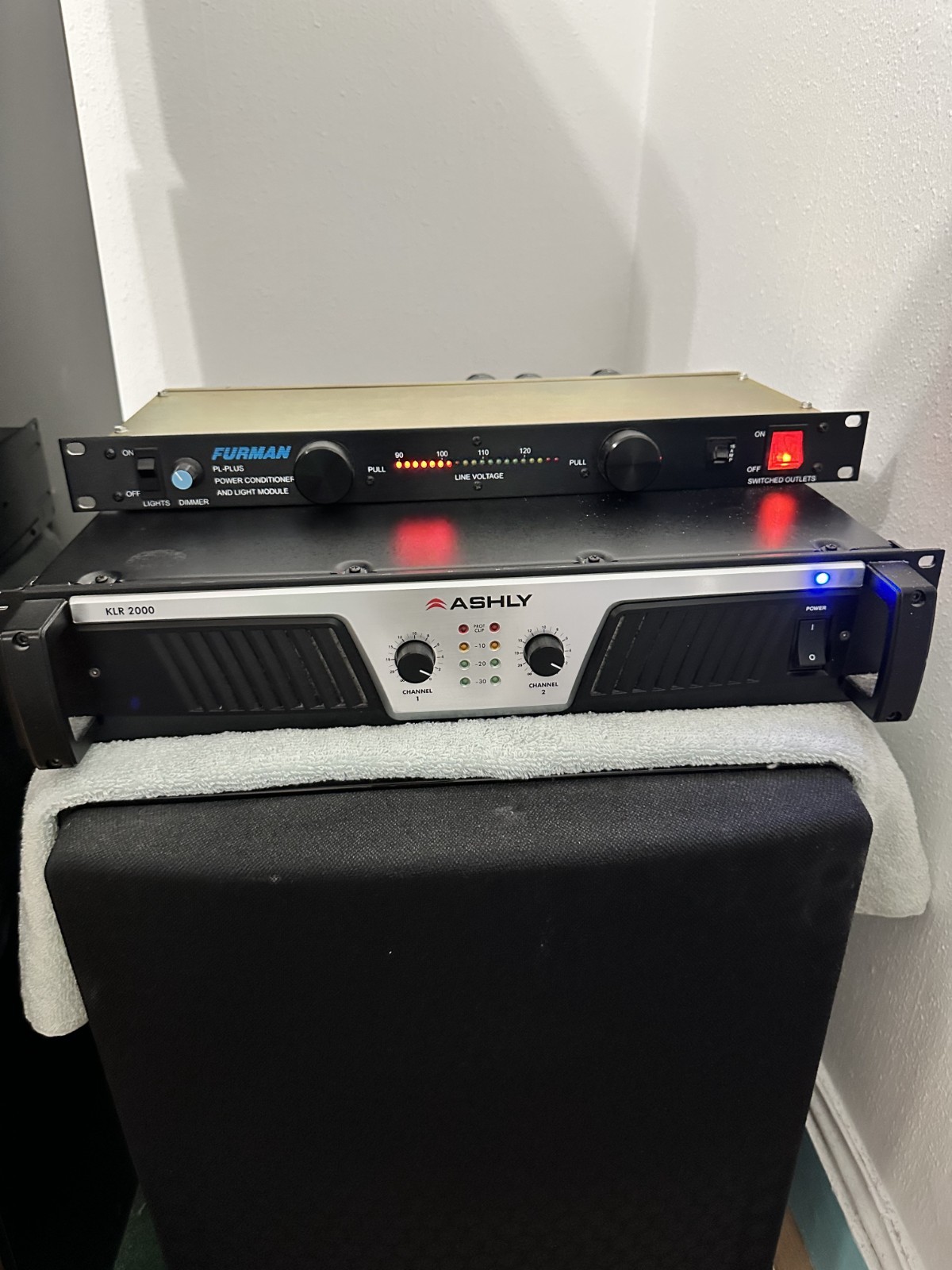 Ashly KLR-2000 Dual-Channel 1,000W Power Amplifier