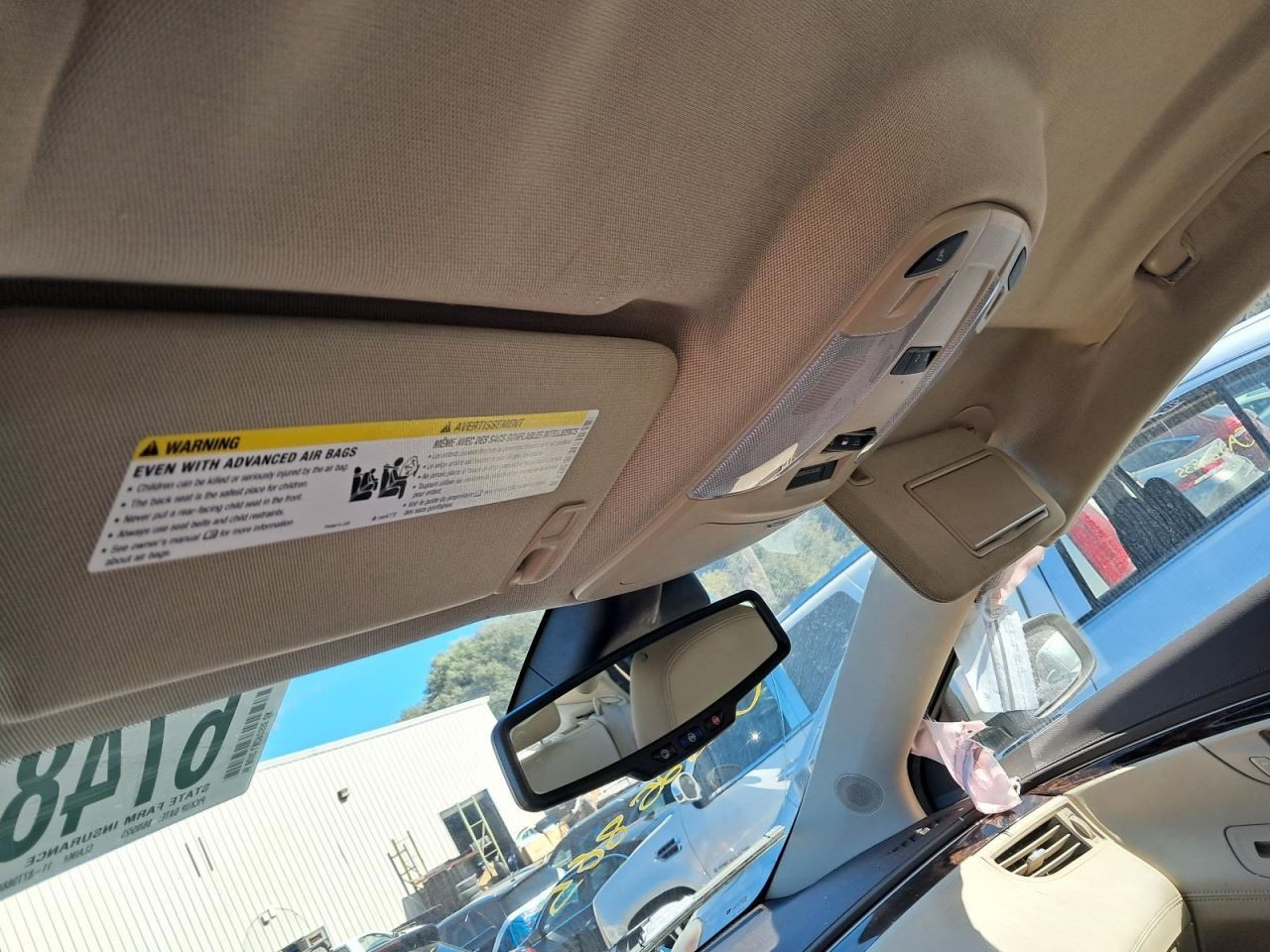 LACROSSE 2016 Glove Box 4841747