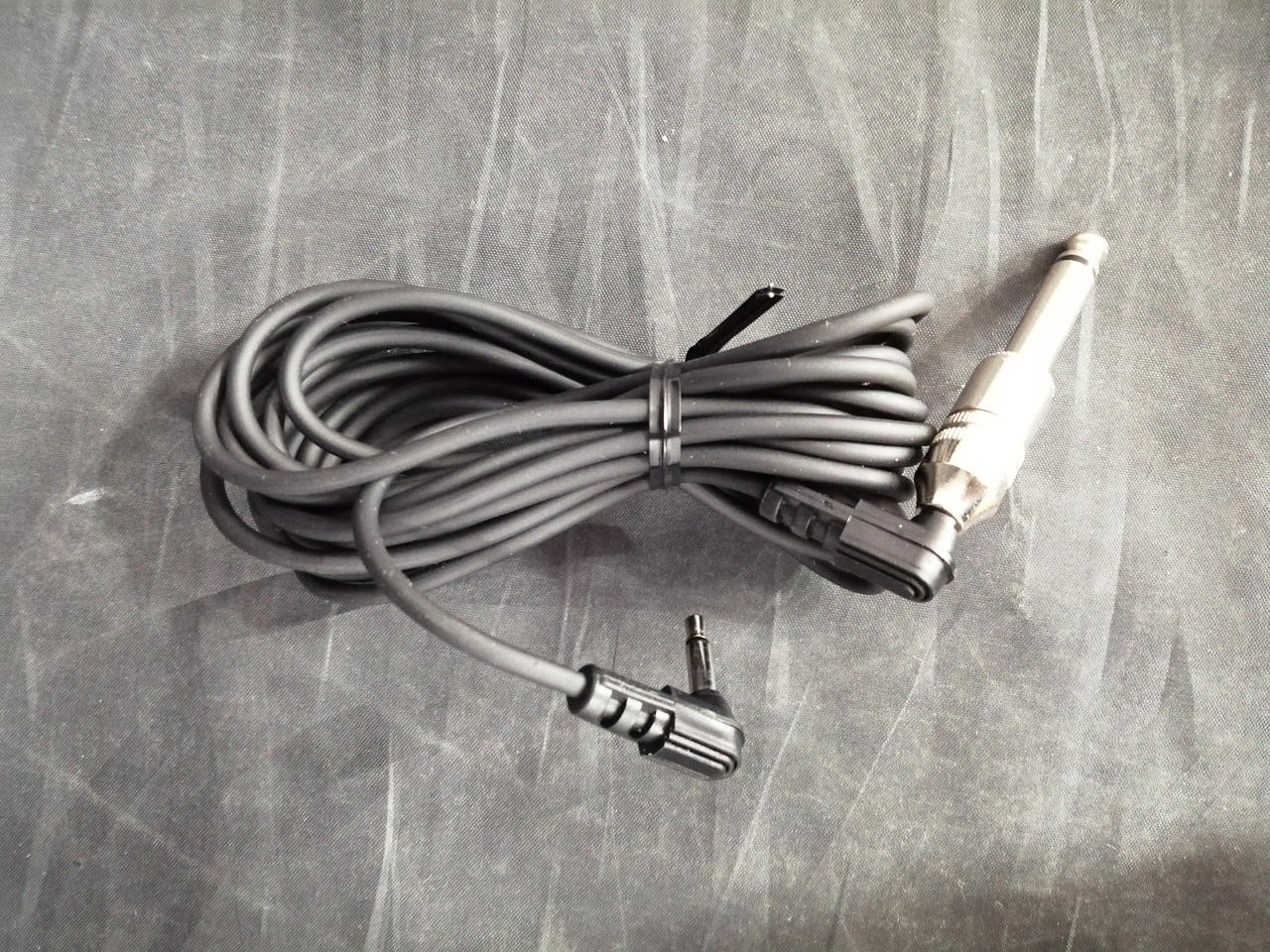 GUYATONE EDM-A Effector Pre