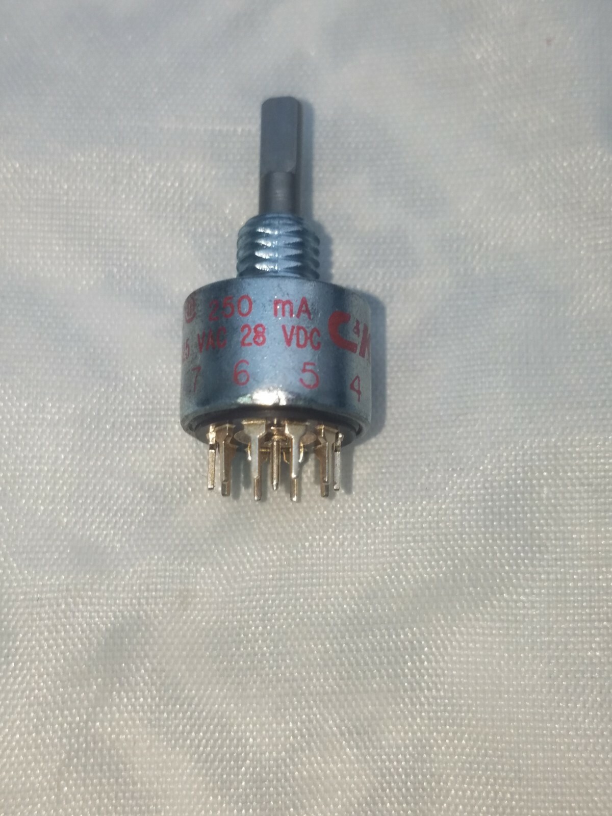 2 (LOT)  C&K MA05S1NCQD SP5T 5 POS, SINGLE POLE ROTARY SWITCH,SILVER CONTACTS