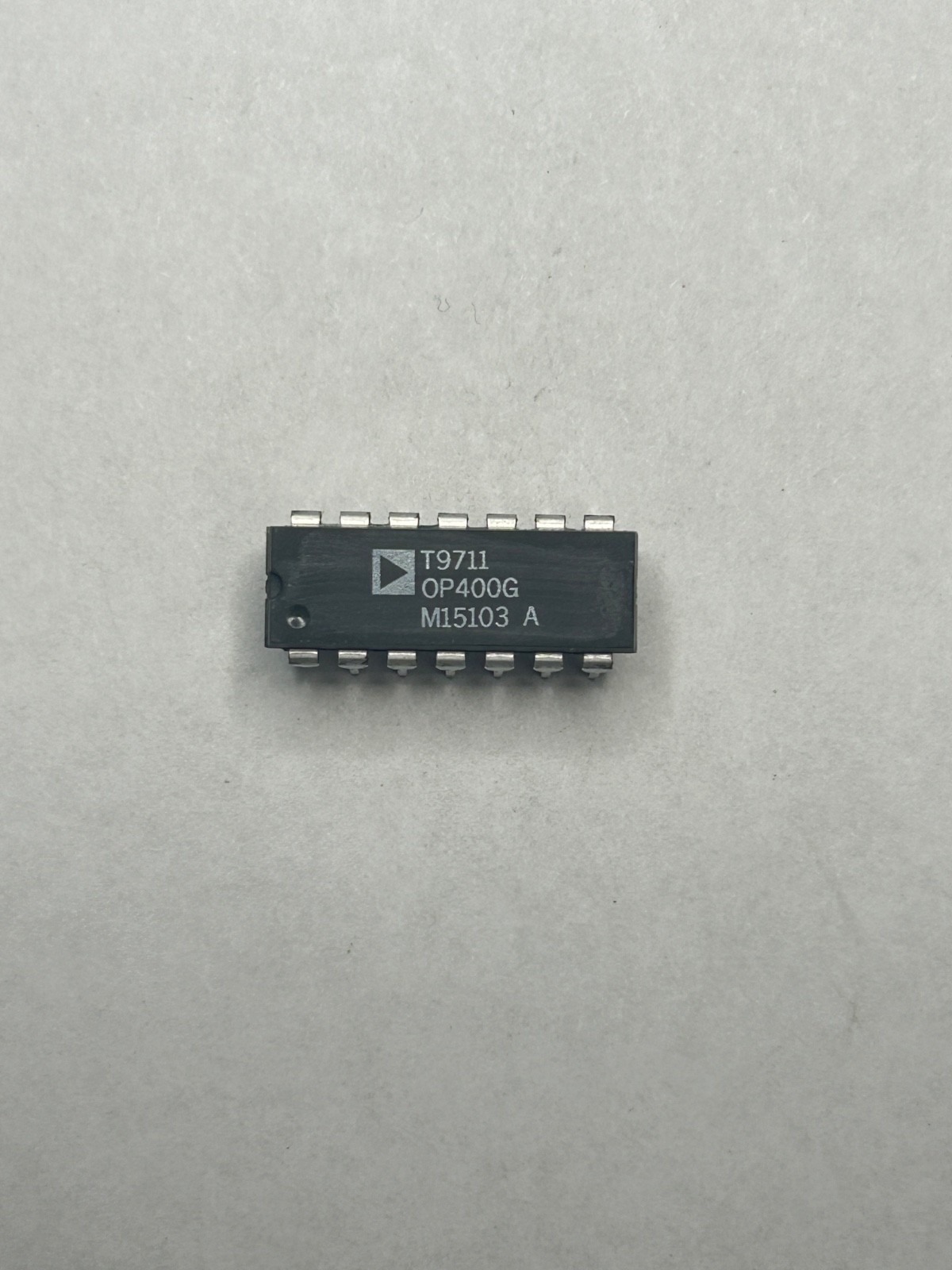 Analog Devices OP400G Integrated Circuit