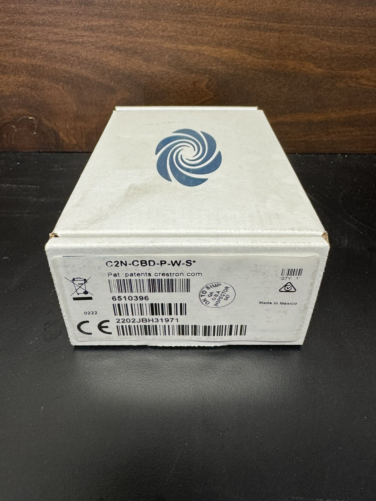 Crestron C2N-CBD-P-W-S Standard Mount, Cameo Keypad, White Smooth