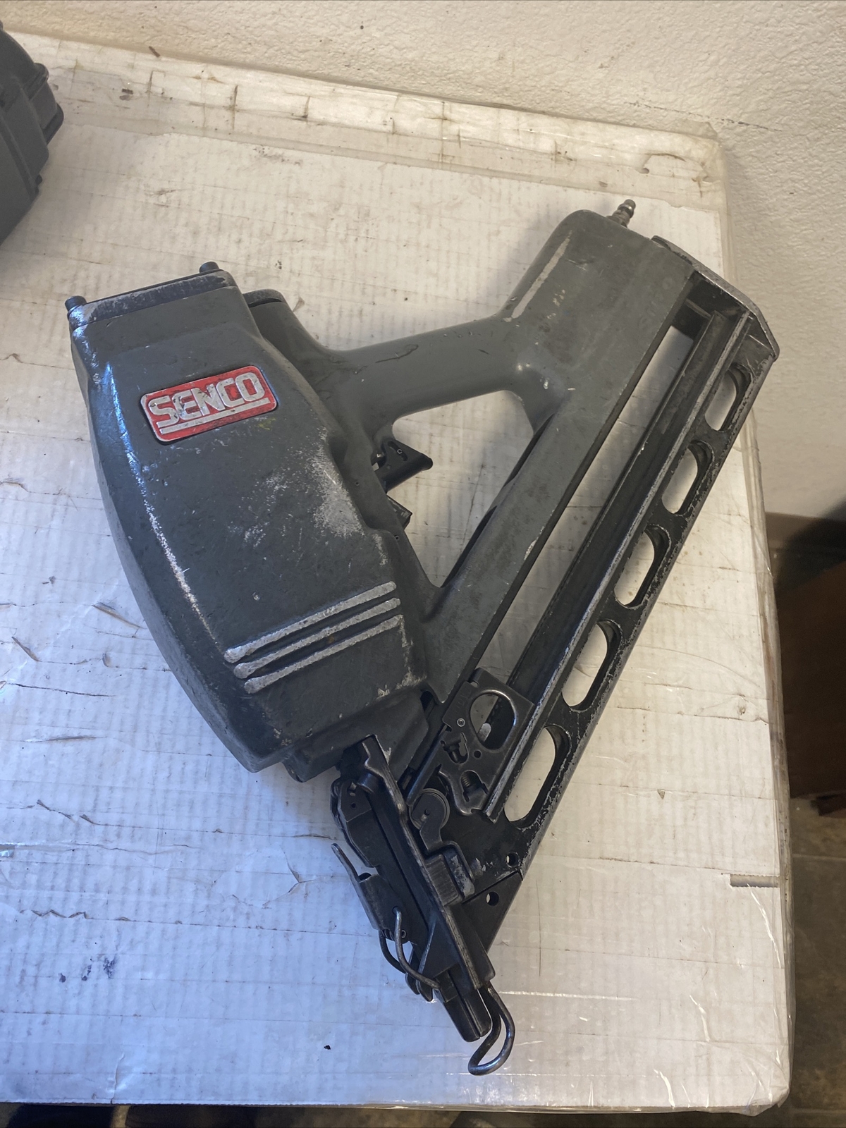 senco sn70 99300260 FRAMING NAILER TAKES 2-3.5" NAILS   (aa201