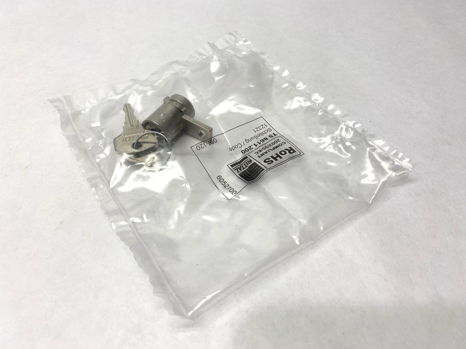 Rittal TS 8611.200 Lock and Pushbutton Insert for Handle Systems w/ 2 Keys