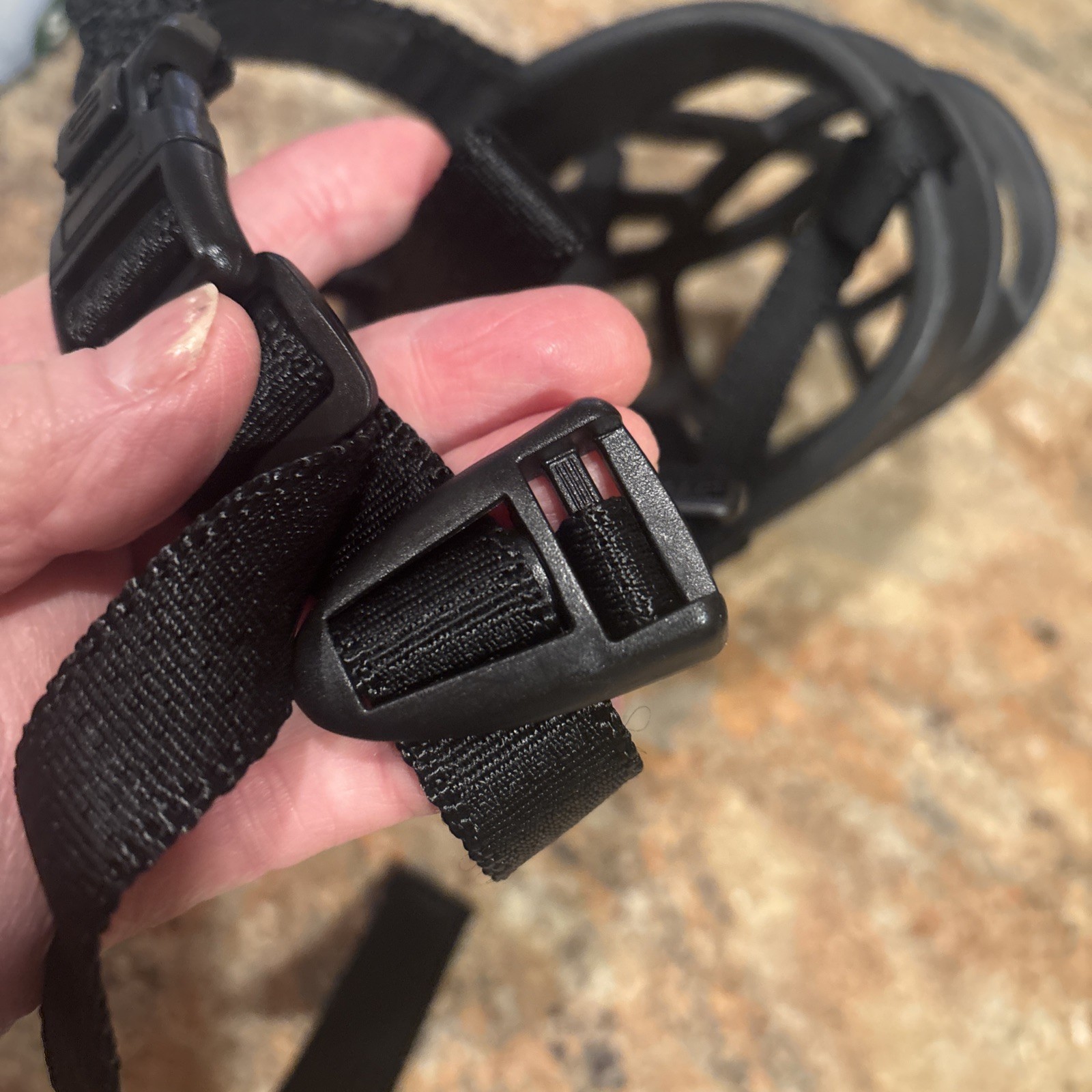 BASKERVILLE, SIZE 5 ULTRA DOG MUZZLE, NWOT