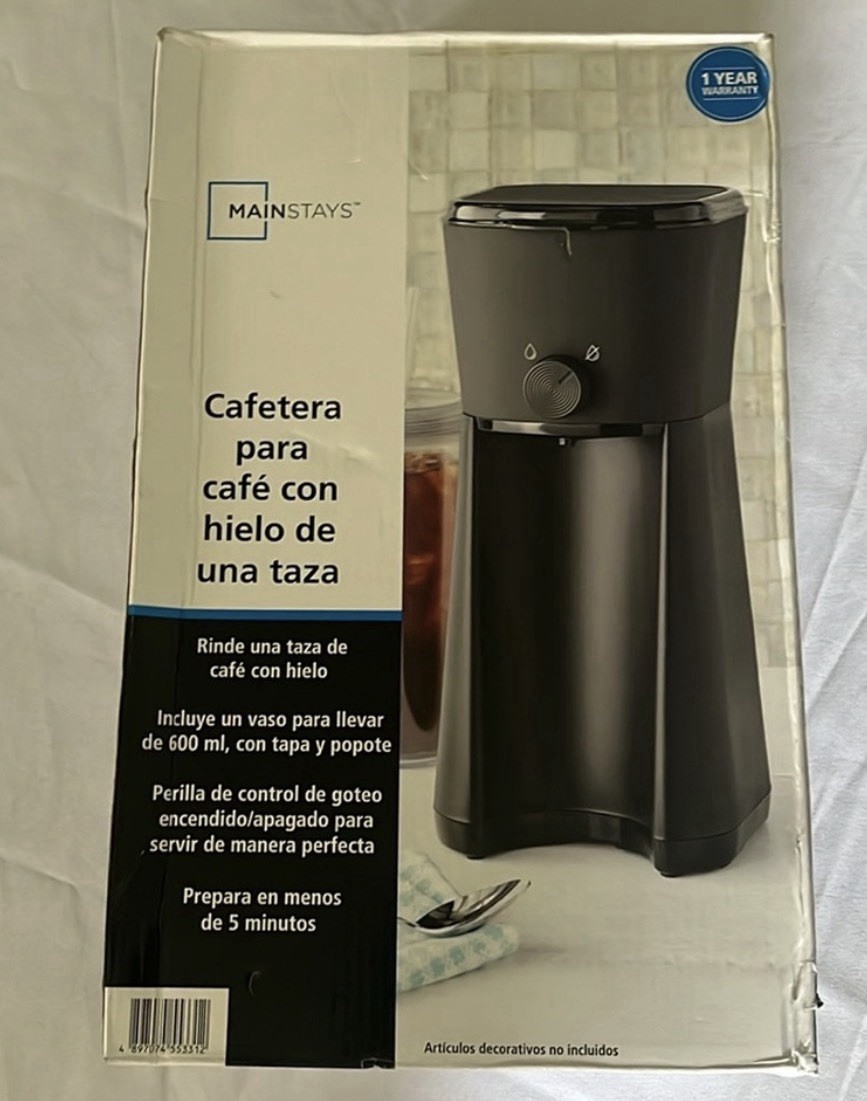 Mainstays single serve Iced Coffee Maker.  20 fl oz Reusable Tumbler and Filter